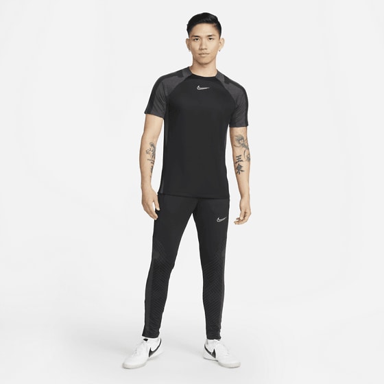 
NIKE, 
Nike Dri-FIT Strike Men's Soccer Pants, 
Detail 1
