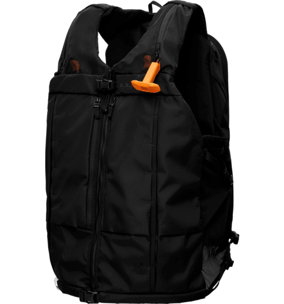 
DB, 
SNOW PRO VEST 8L X SAFEBACK, 
Detail 1
