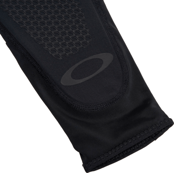 
OAKLEY, 
ALL MOUNTAIN D30 ELBOW GRD, 
Detail 2
