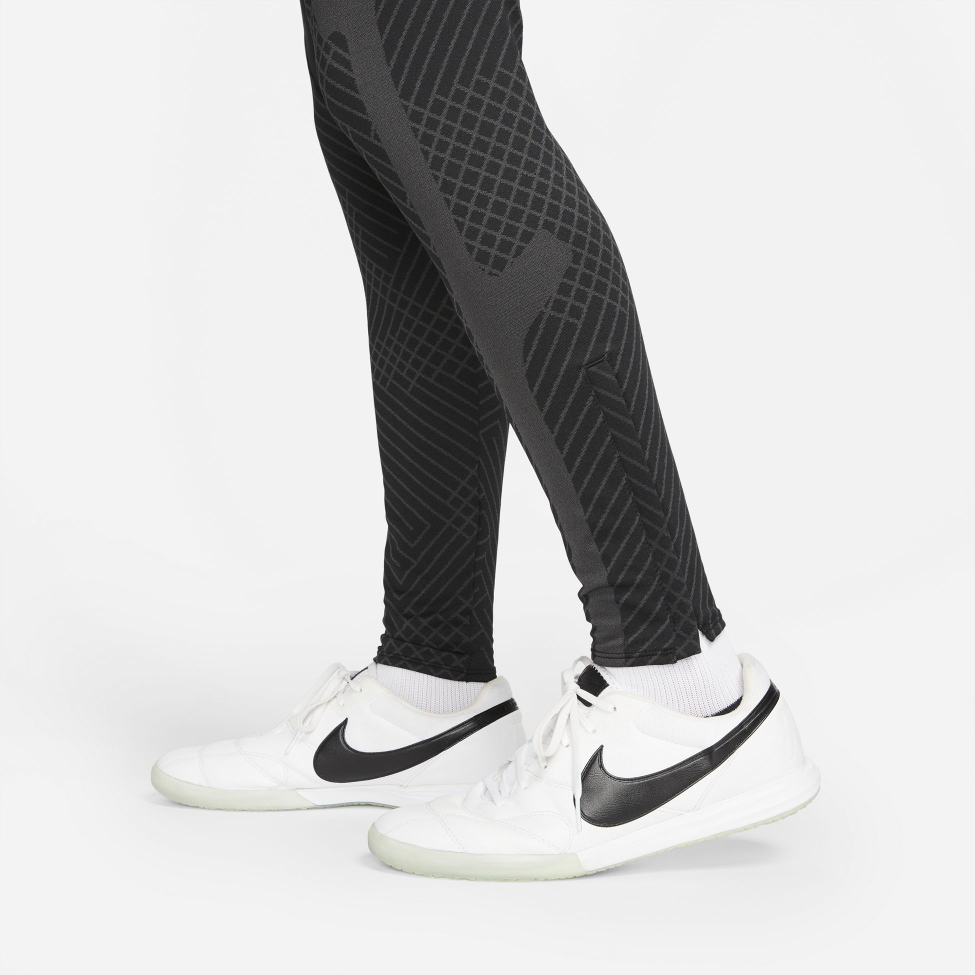 NIKE, Nike Dri-FIT Strike Men's Soccer Pants