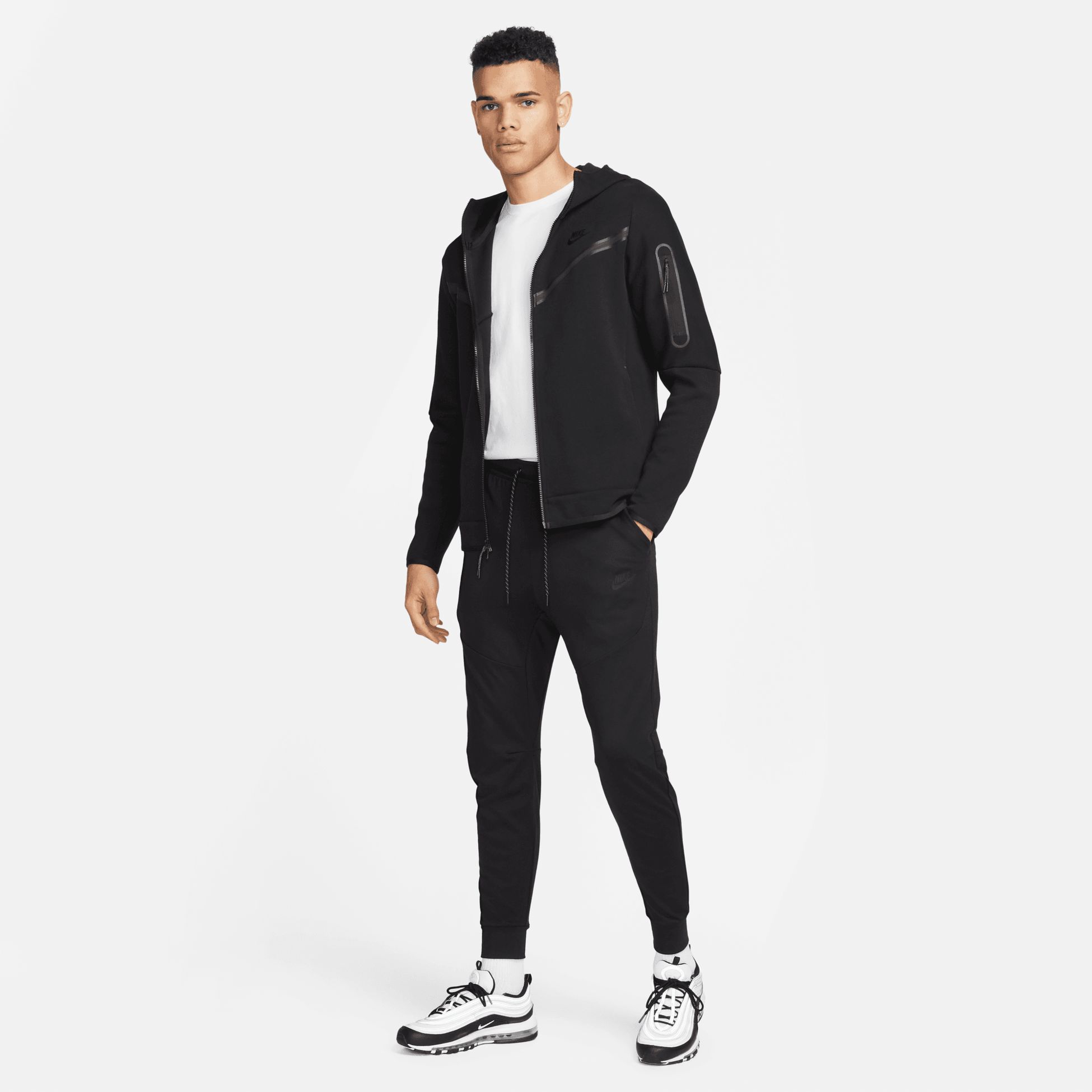 NIKE, M TECH FZ LGHTWHT PANTS