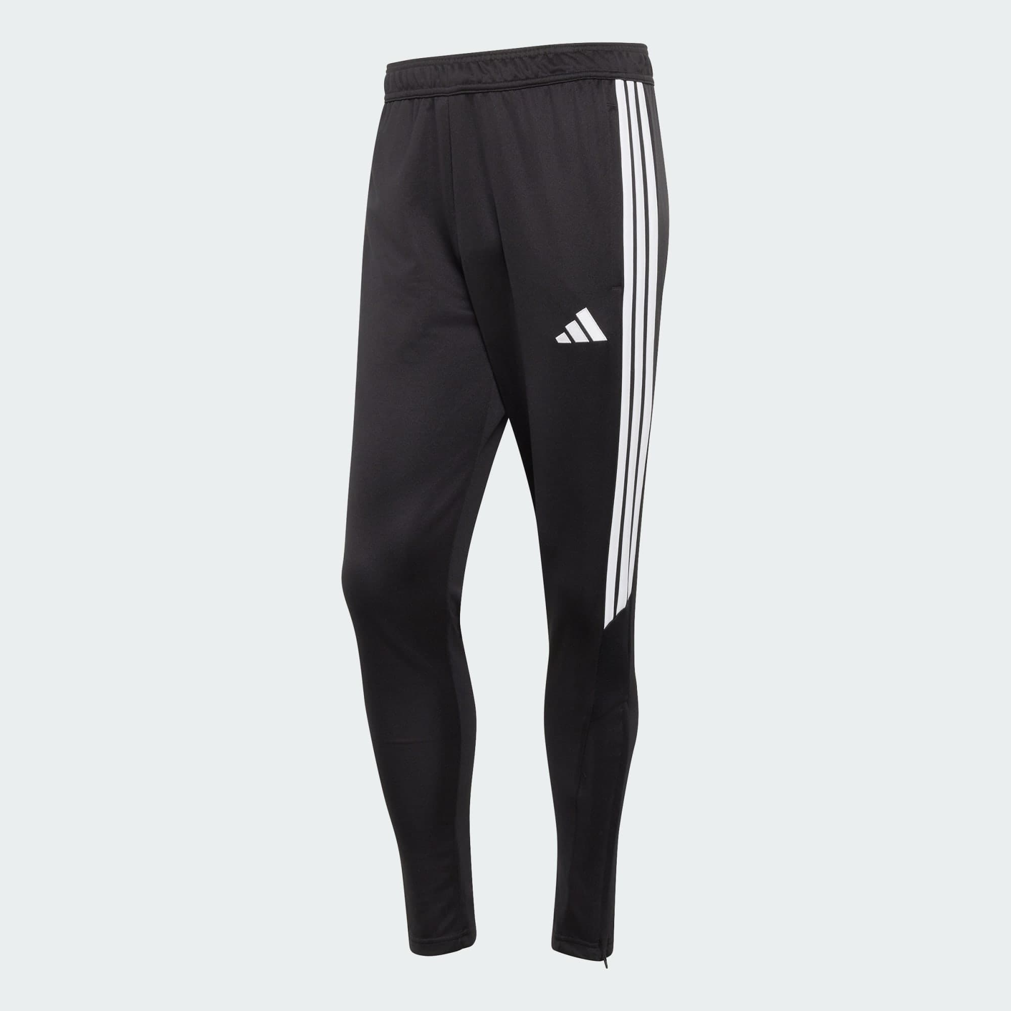 Adidas, Adidas Tiro 26 Essentials Träningsbyxor, Product 0