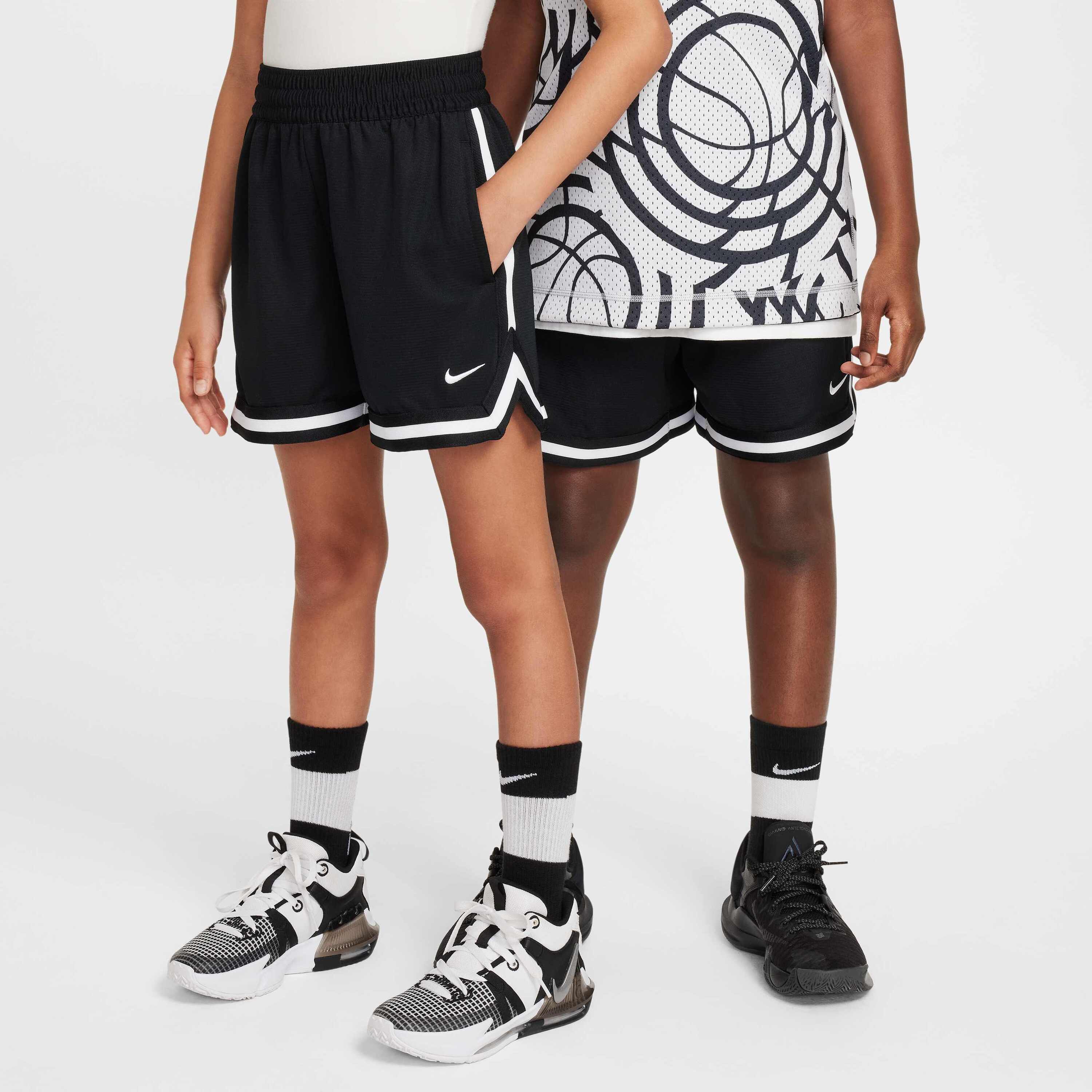 Nike, Older Kids' 12.5cm (approx.) Basketball Shorts Dna, Product 0