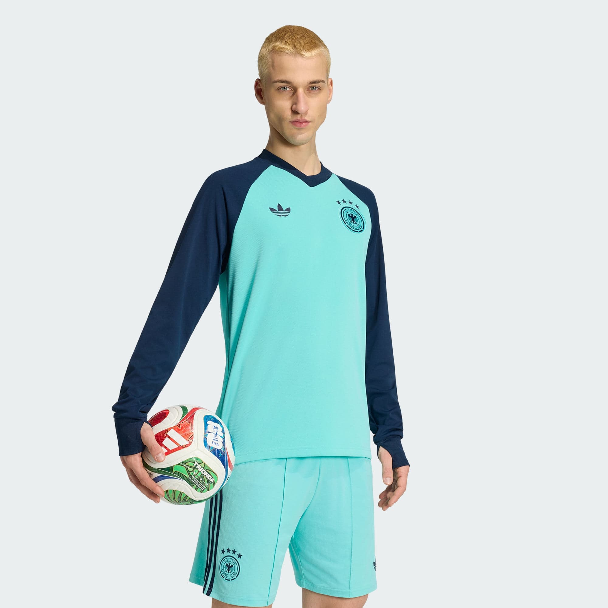 Adidas, Adidas Tyskland 26 Away Pre-match Warm Tröja, Model 1
