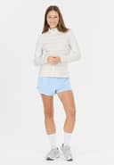 Reitta, White