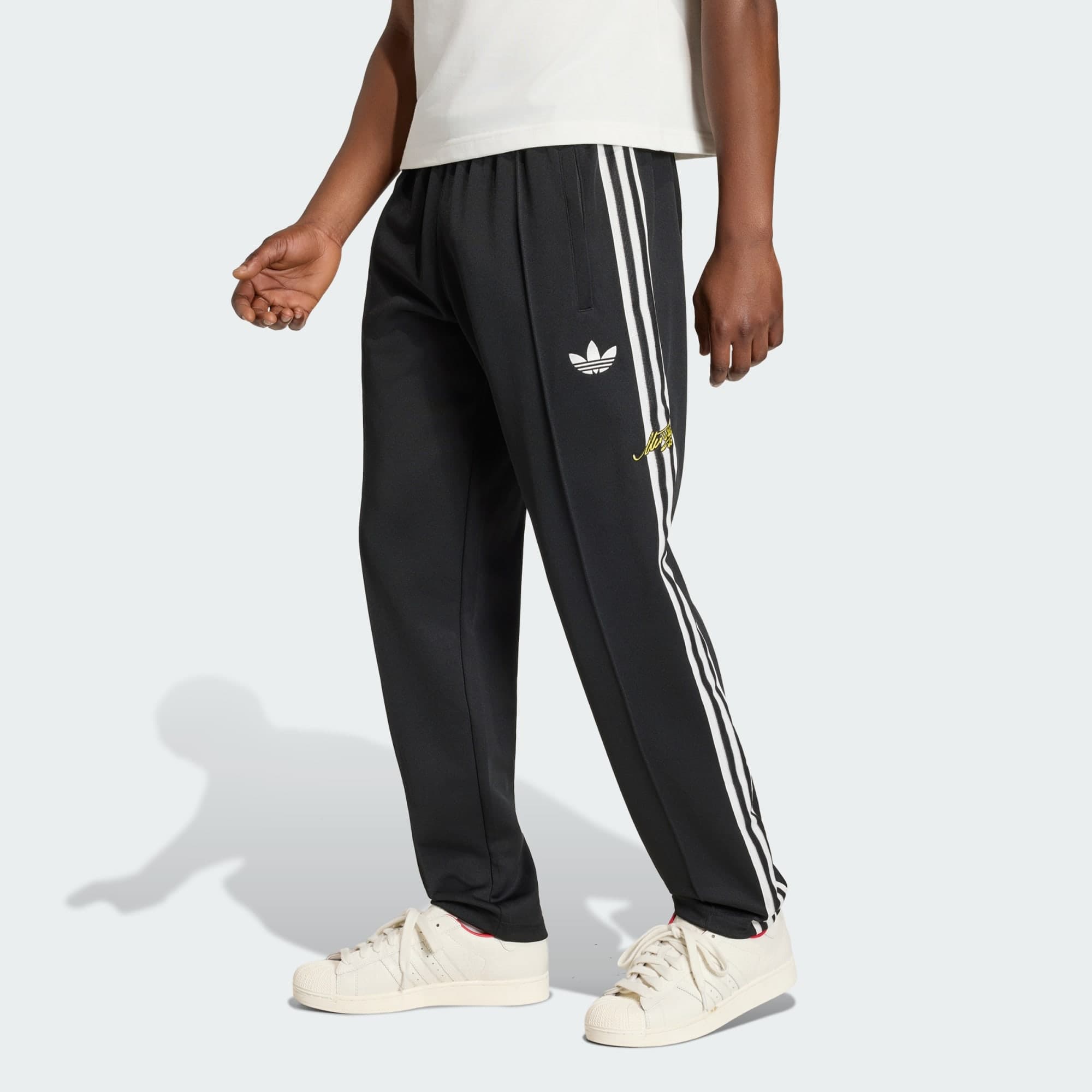 Adidas, Adidas Juventus Fc Originals-träningsbyxor, Model 1