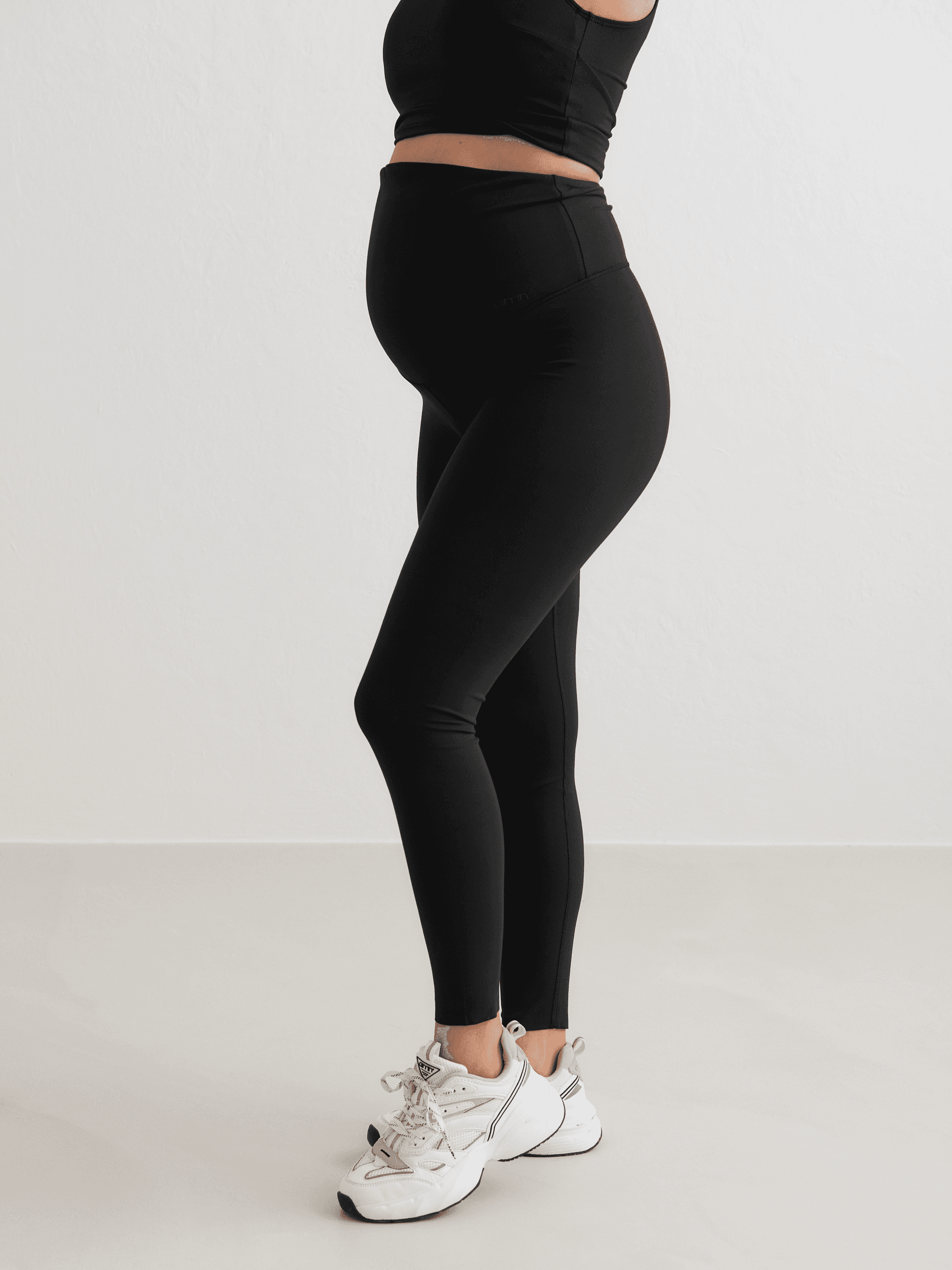 AIM´N, Sense Maternity Tights, Model 1