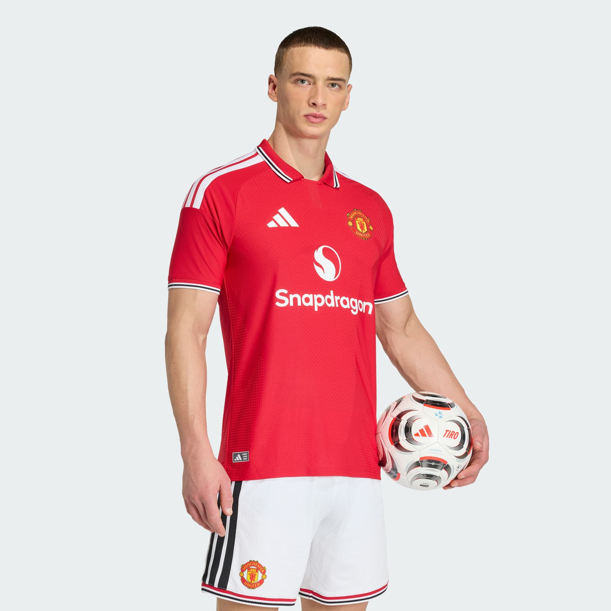 Adidas, Adidas Manchester United 26/27 Authentic Hemmatröja, Model 1
