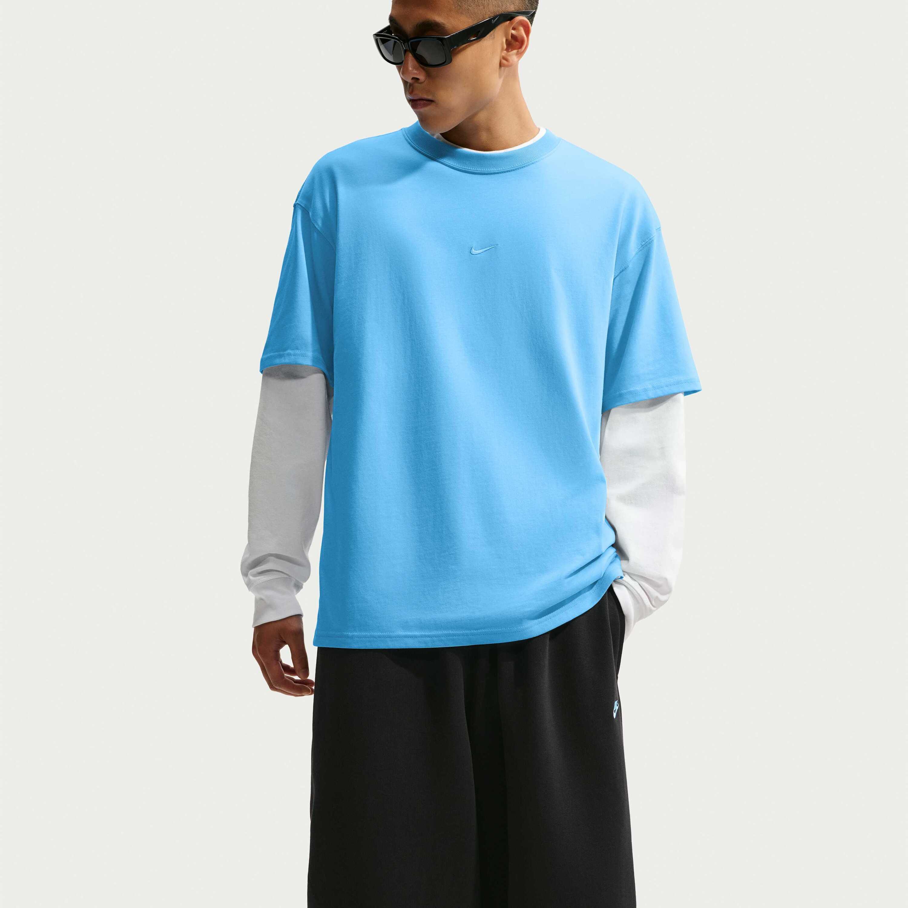 Nike, Men's Oversized French Terry Shorts Sportswear Club, Detail 1