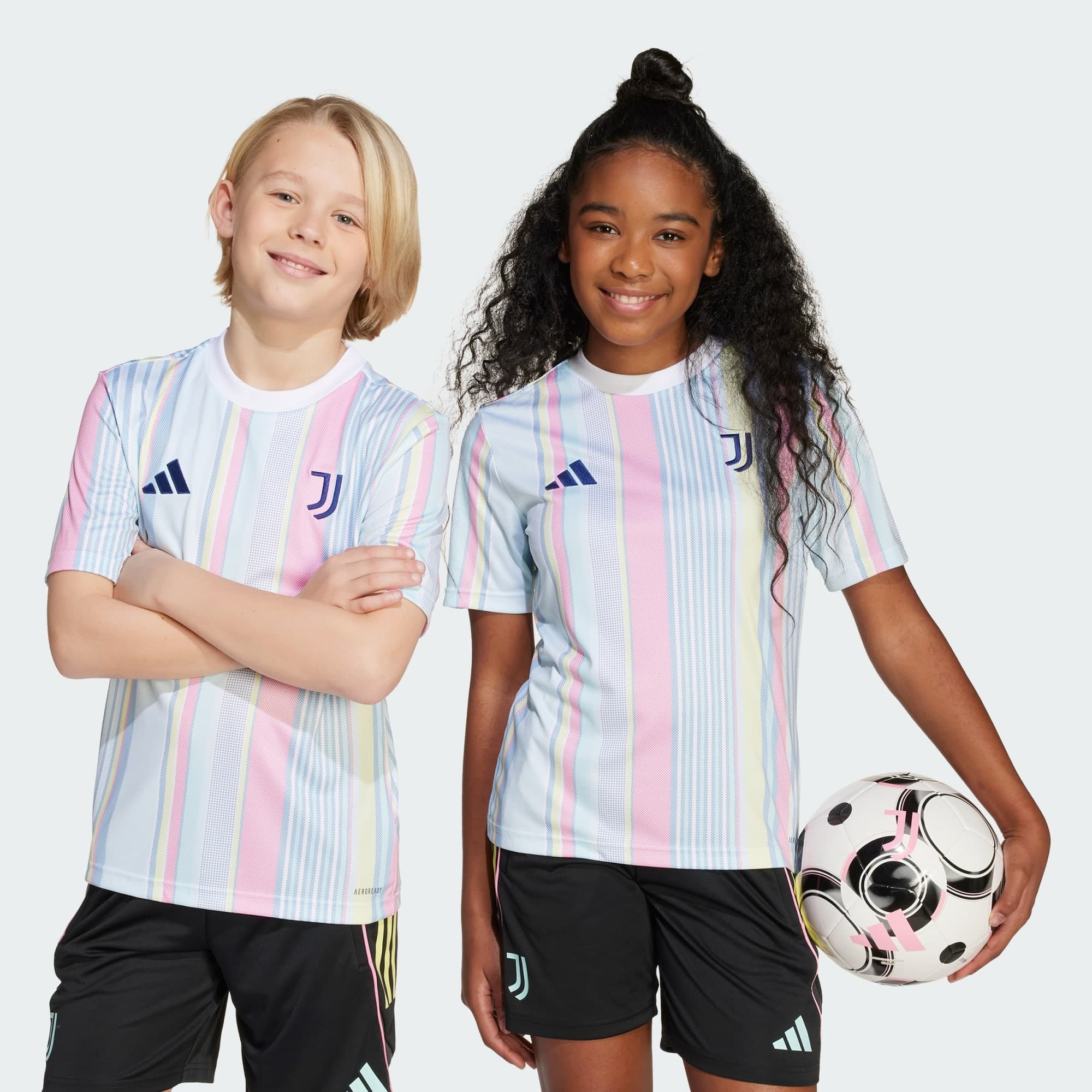 Adidas, Adidas Juventus 25/26 Uppvärmningströja, Model 1