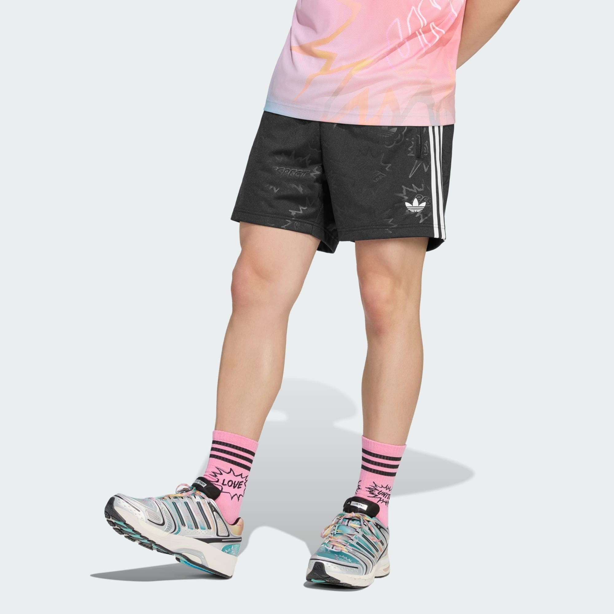 ADIDAS ORIGINALS, Adidas Originals Love Unites Emb 3s Shorts, Model 1