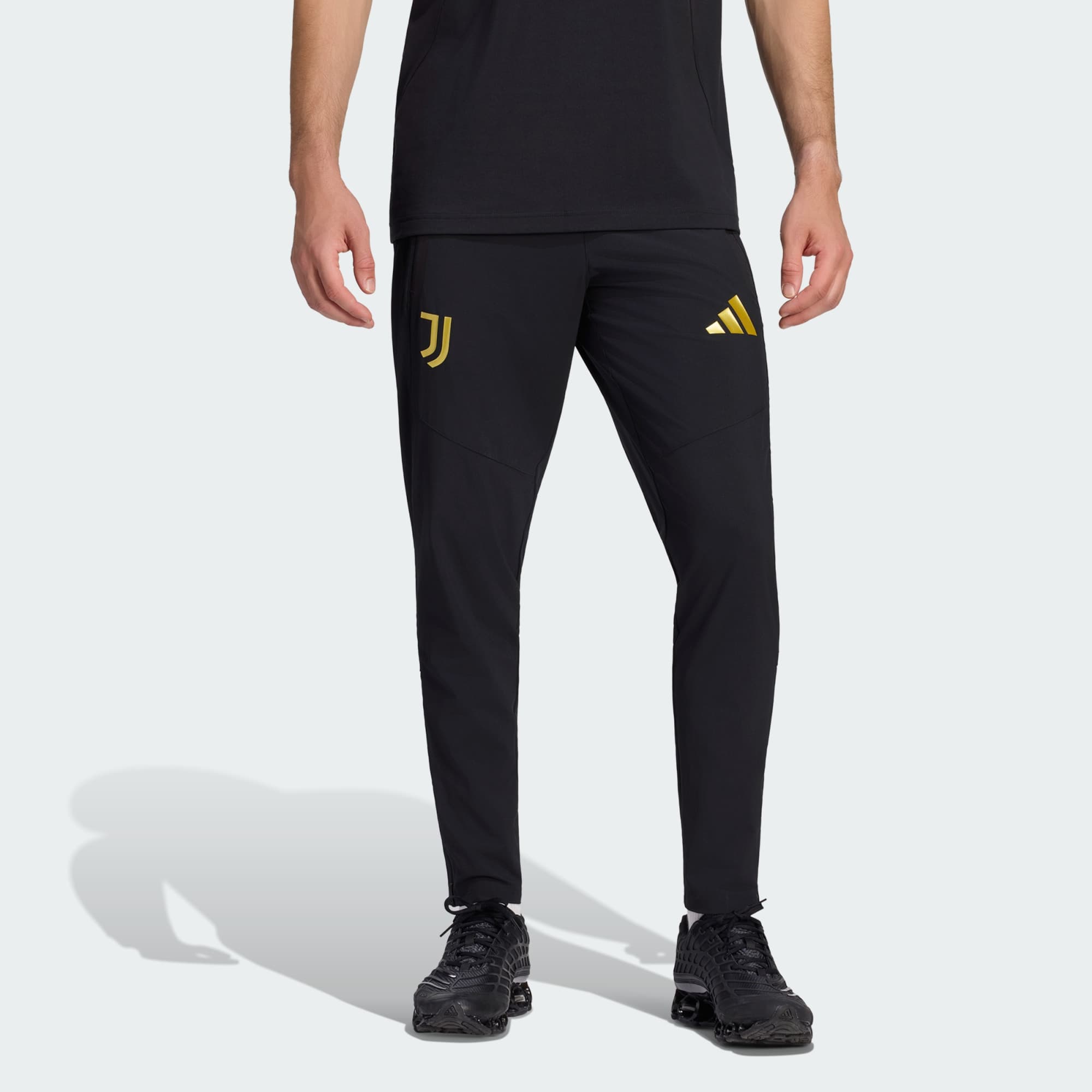Adidas, Adidas Juventus Turin Tiro Travel Byxor, Model 1