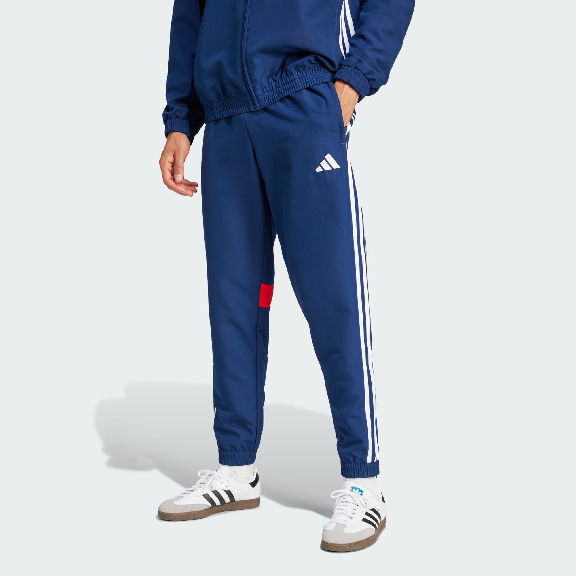 Adidas, Adidas Tiro 25 Essentials Woven Byxor, Model 1