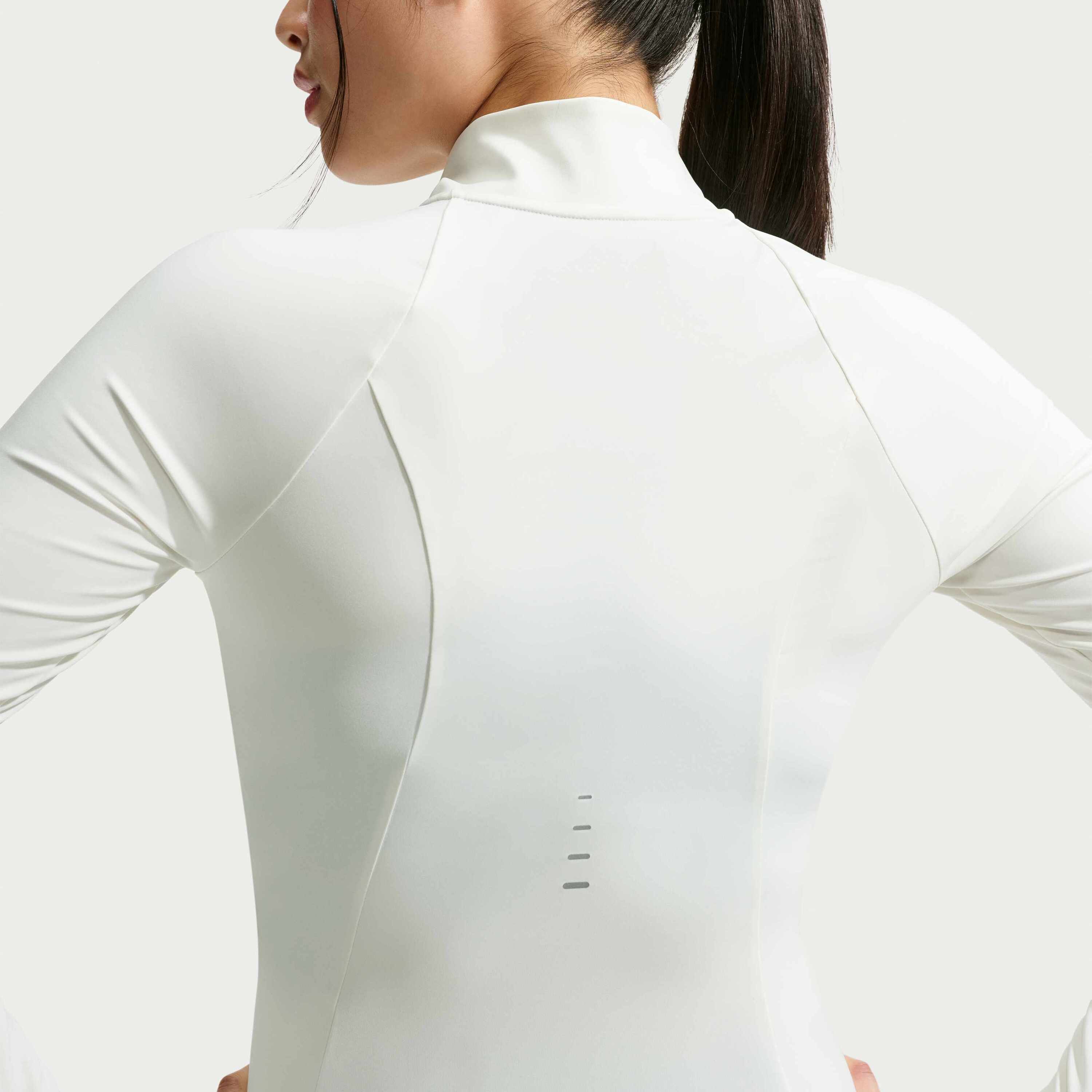 Nike, Women's Dri-fit Full-zip Running Jacket Swift, Detail 1