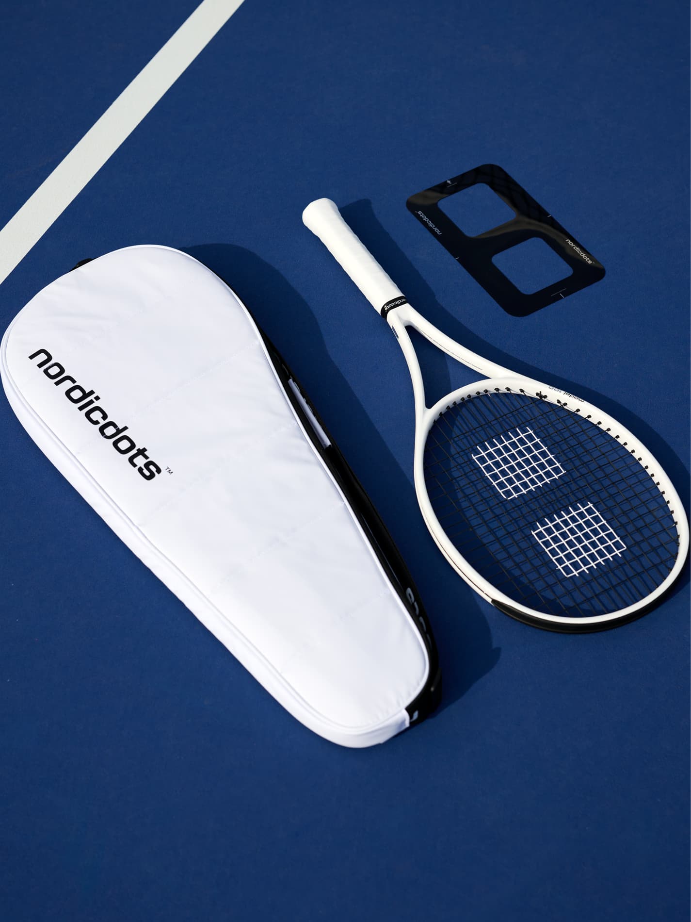 nordicdots, Model 100 - Black Gloss, Detail 1