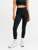 Signature Seamless Tights, Black