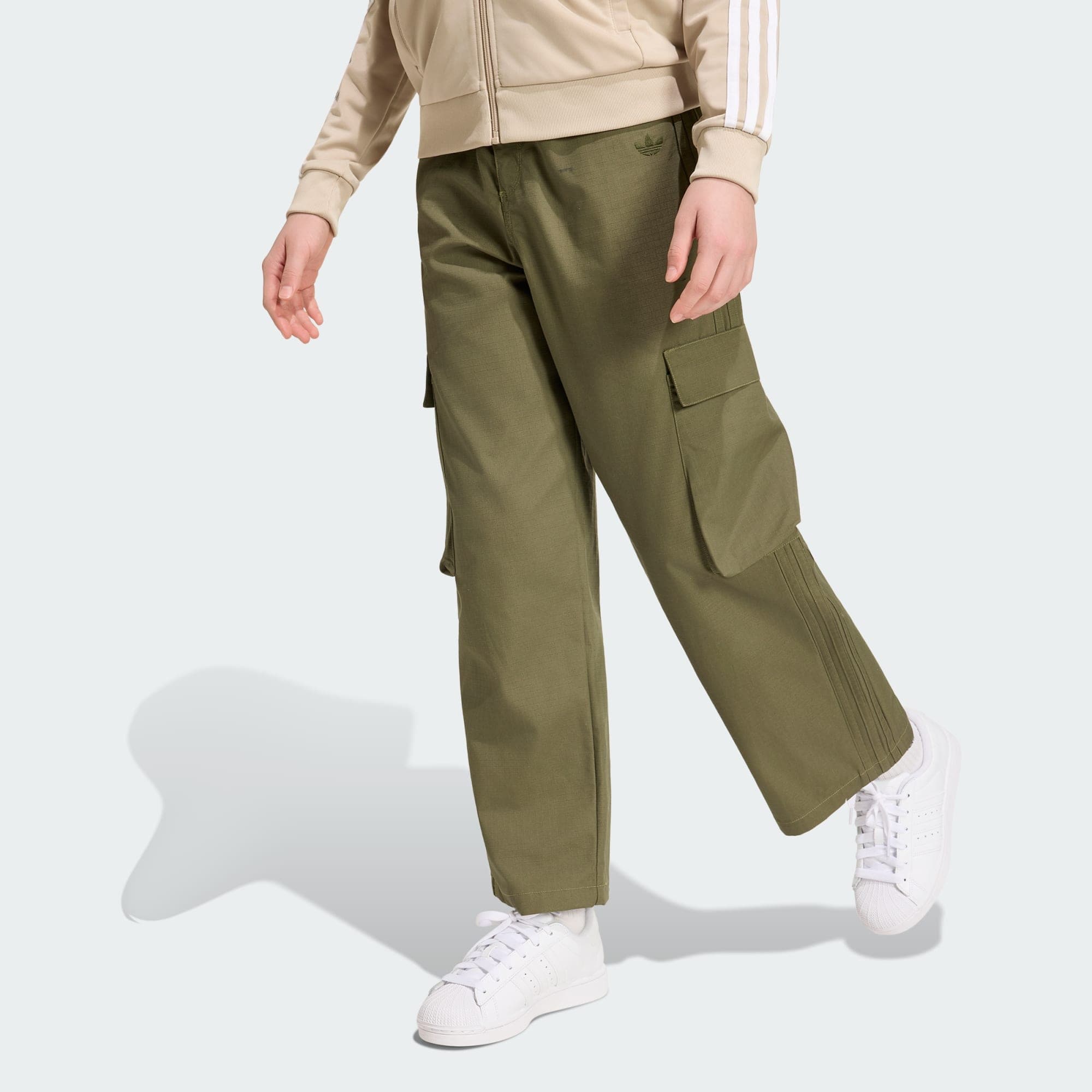 ADIDAS ORIGINALS, Adidas Originals Oversized Ripstop Cargobyxor, Model 1