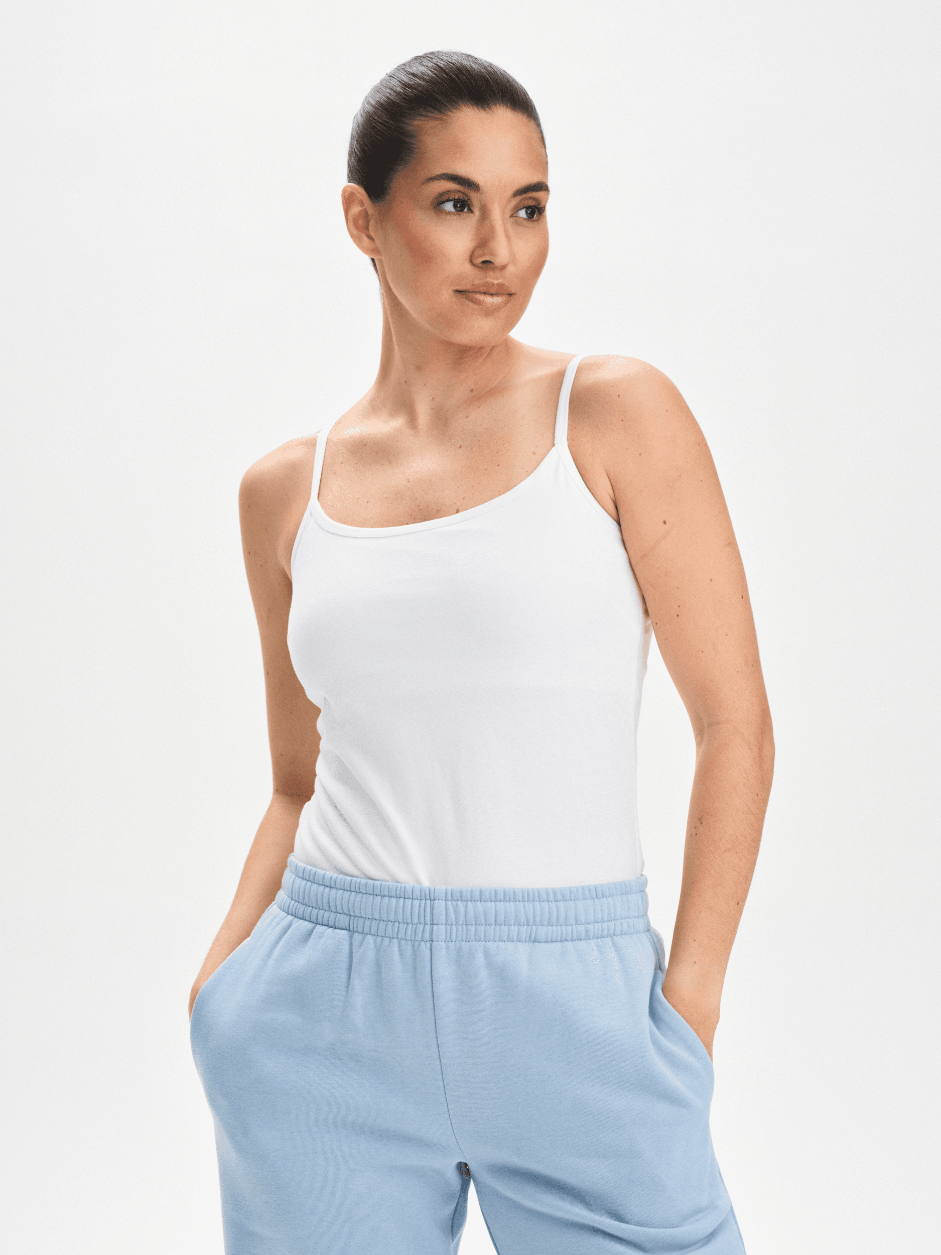 SOC, W SLIM FIT STRAP SINGLET, Model 1