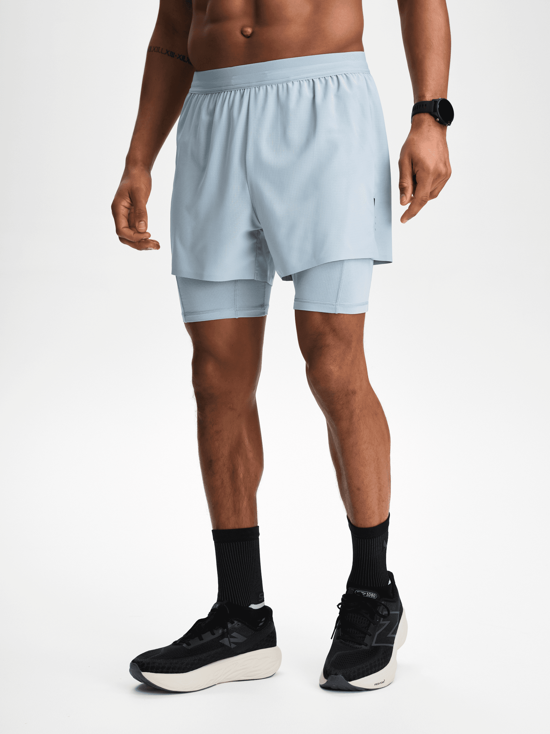 SOC, M RUN AIRY SHORTS, Model 1