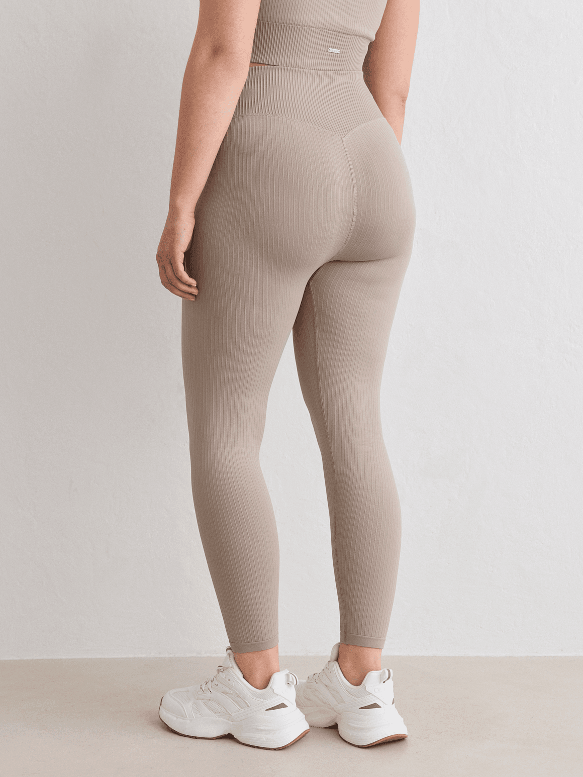 AIM´N, W Ribbed Seamless Tights, Model 1