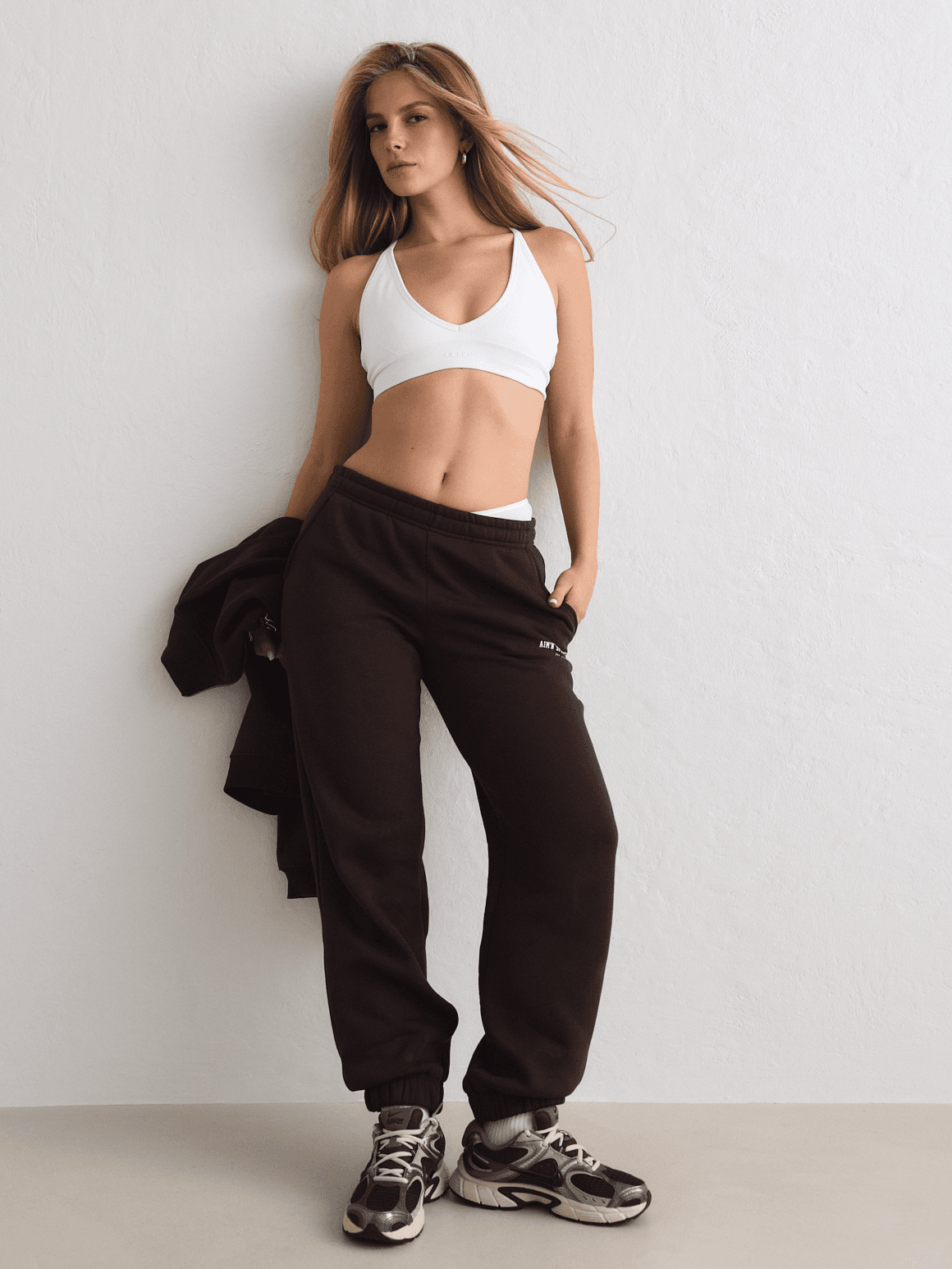 AIM´N, W CLASSIC SWEAT PANTS, Model 1