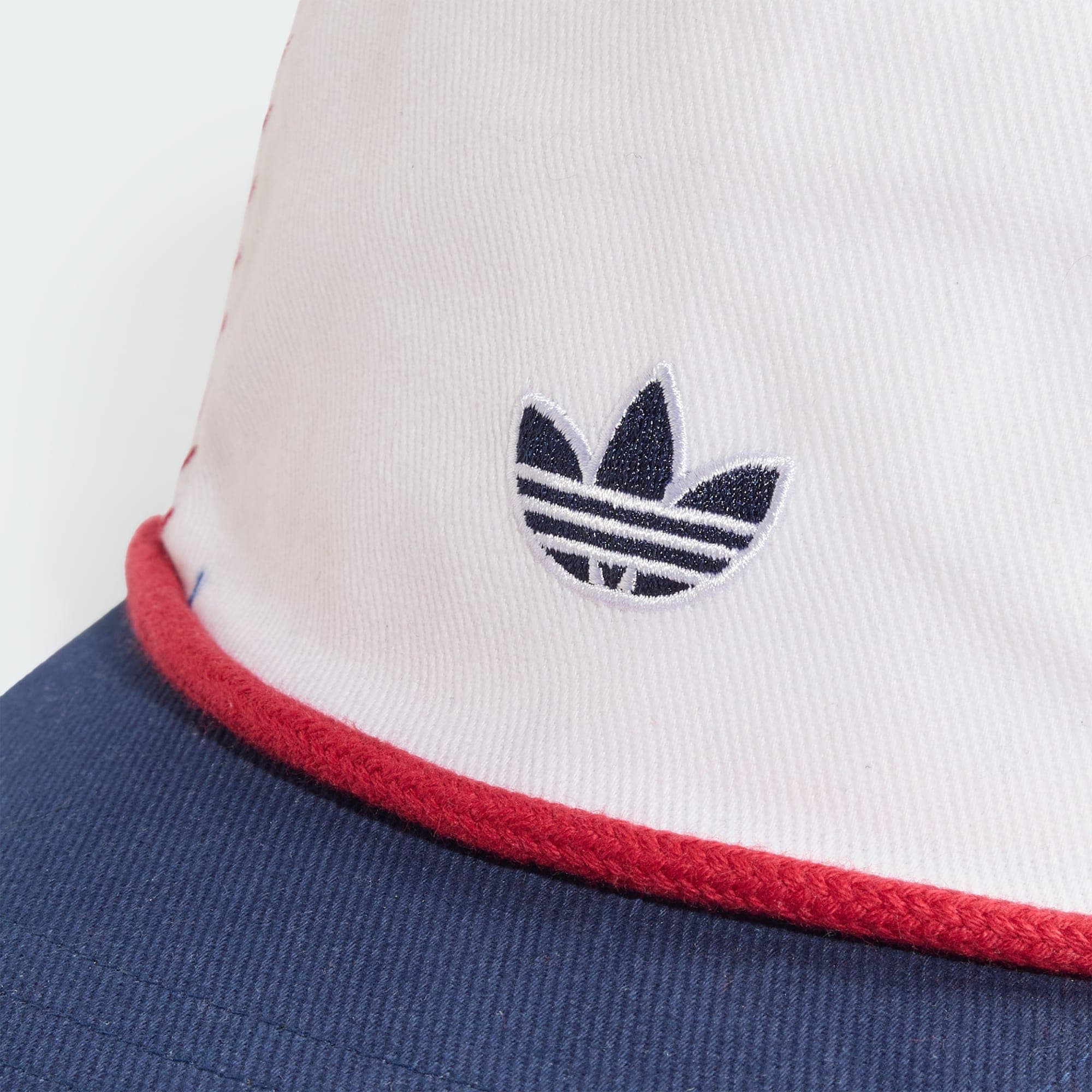 ADIDAS ORIGINALS, Adidas Originals Keps Med Snöre Fram, Detail 1