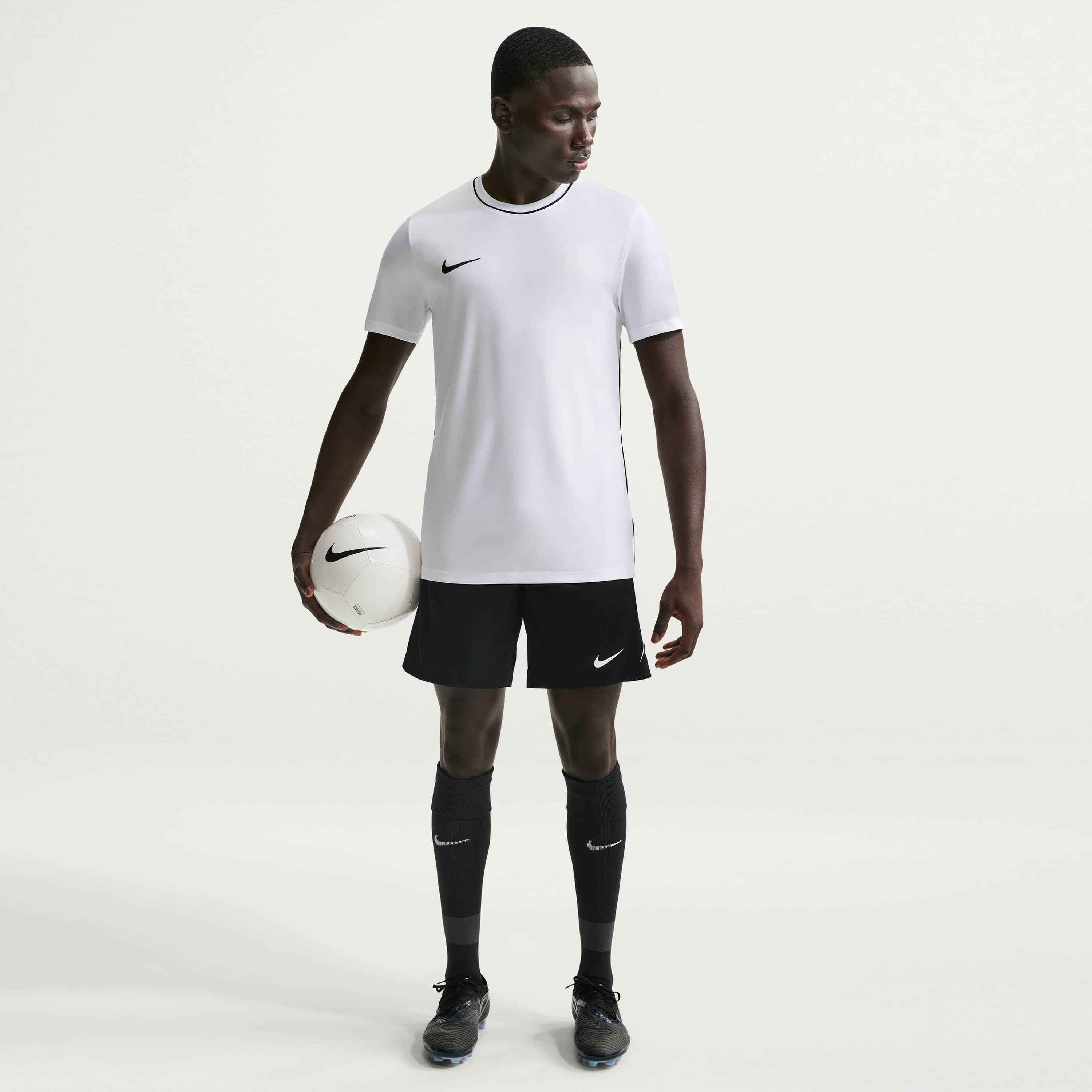 Nike, Men's Dri-fit Football Shorts Strike, Product 0
