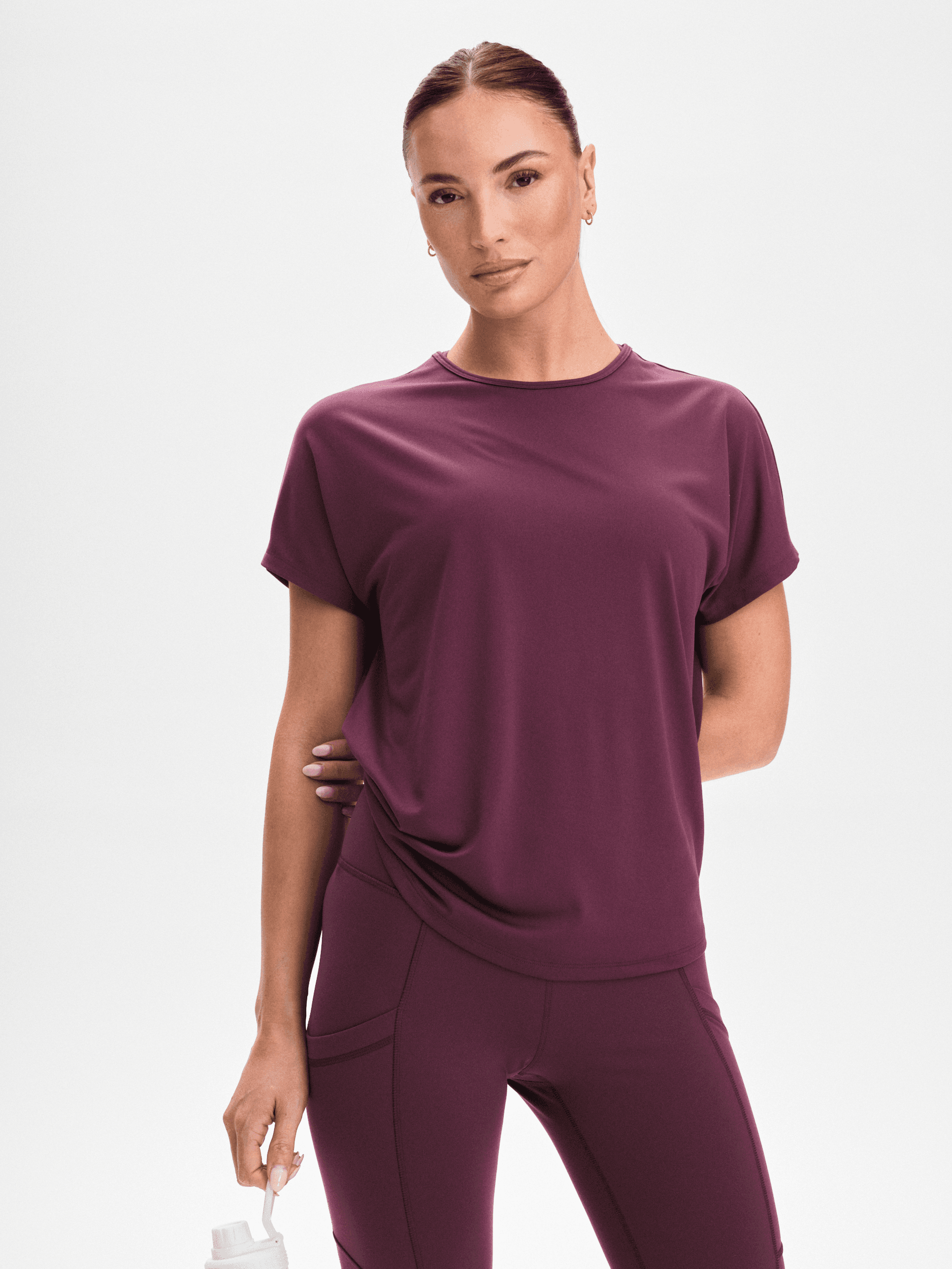 SOC, W Core Tee, Model 1