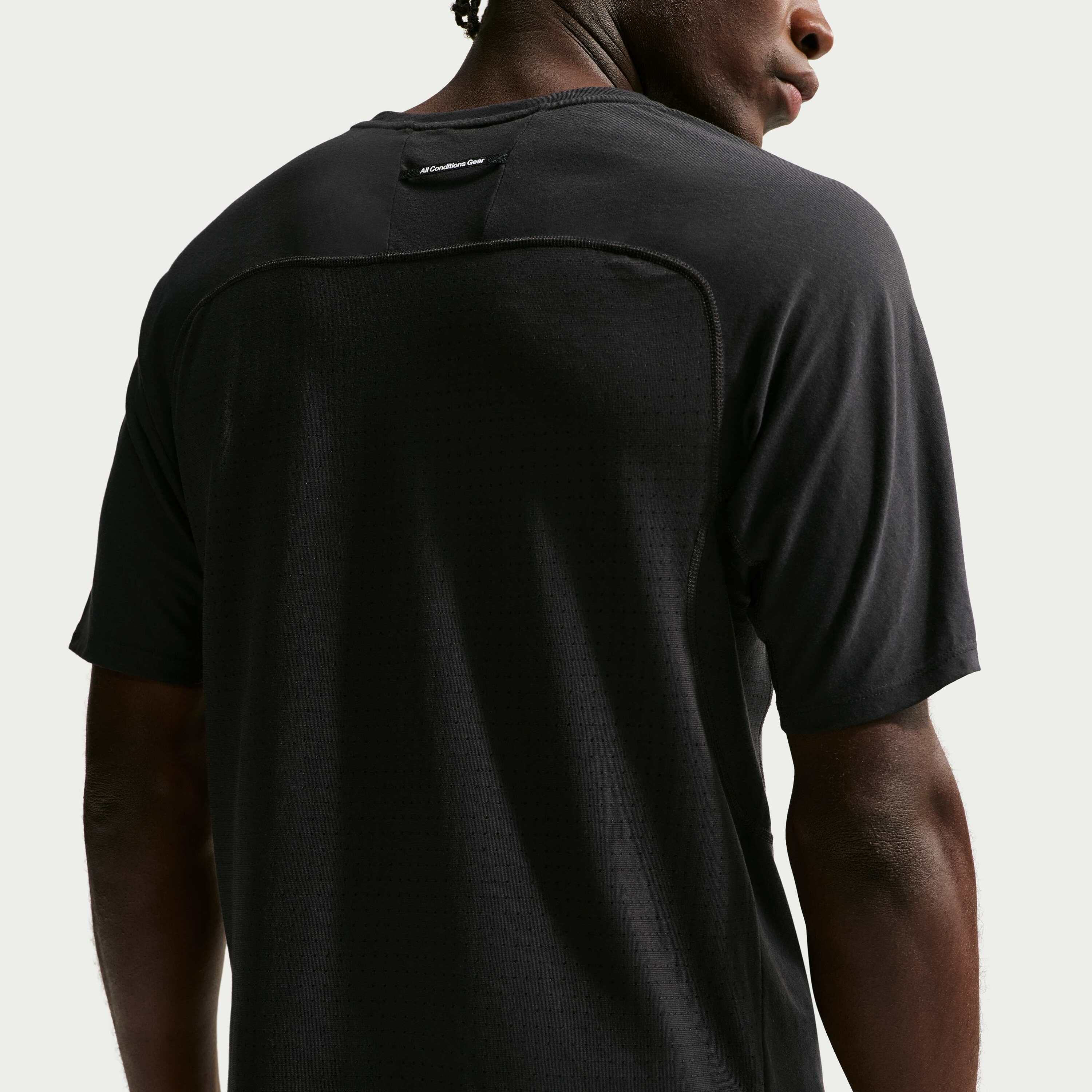 Nike, M ACG "SOLAR CHASE SS, Detail 1