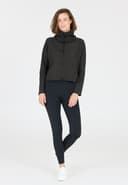 Aiana, Black