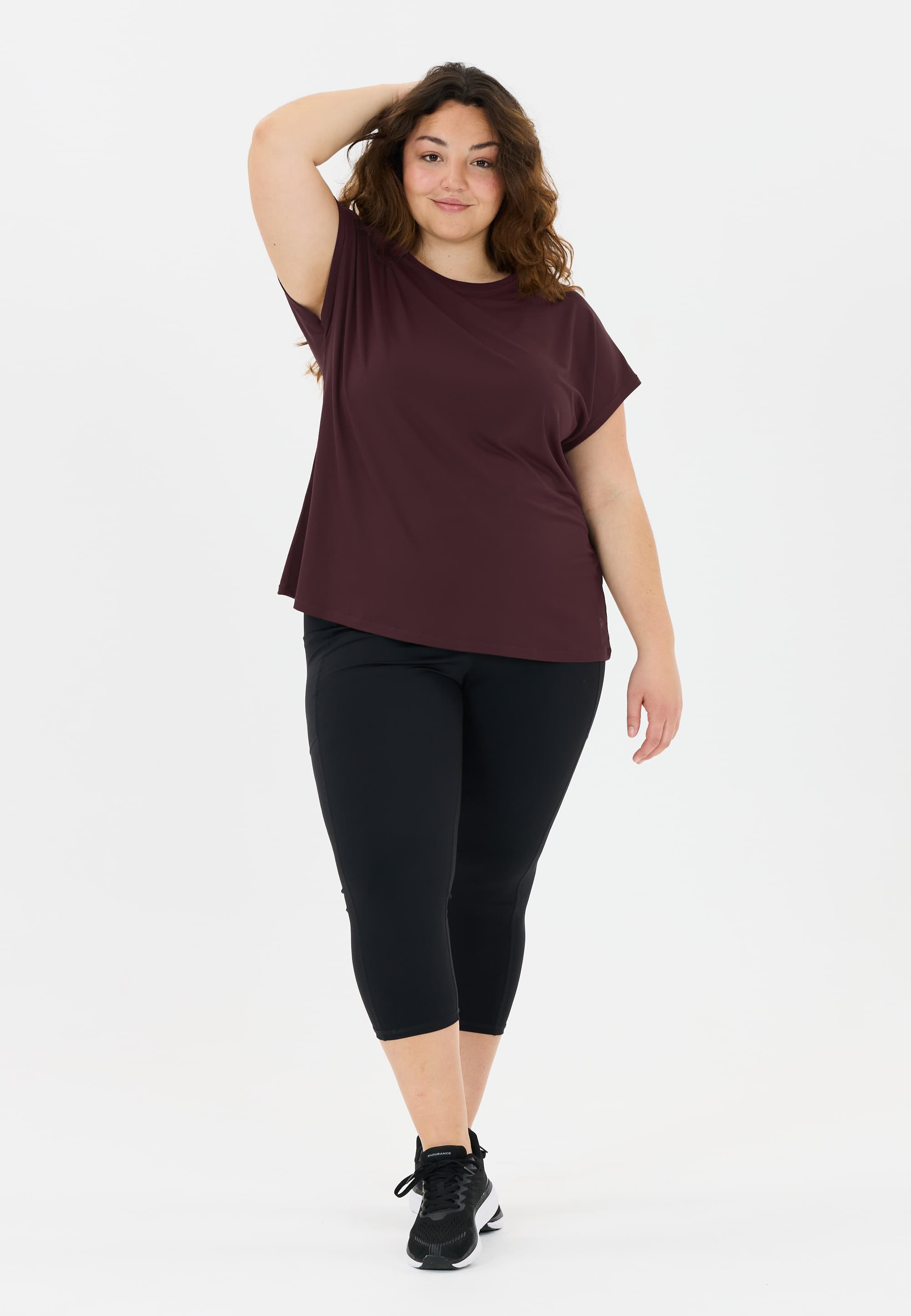 q sportswear, Jenirei, Model 1