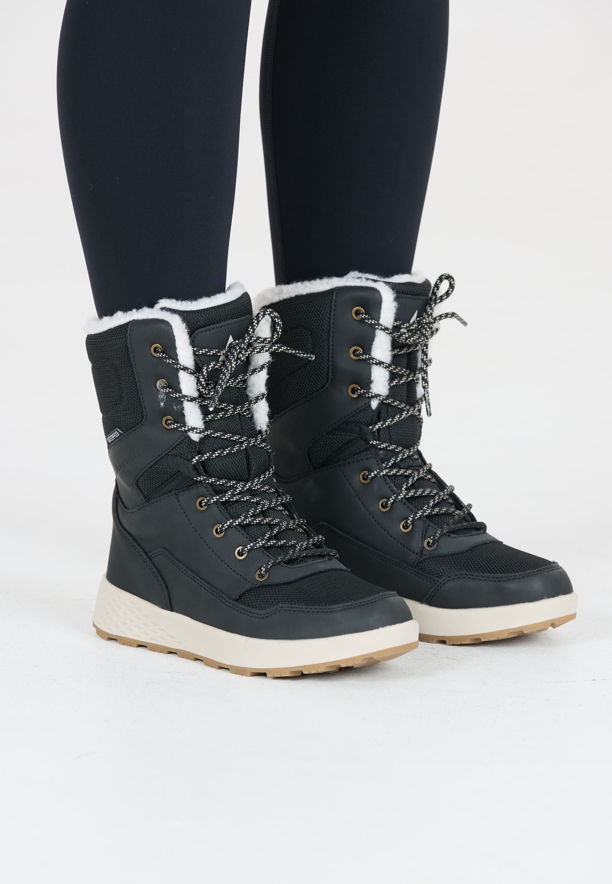 whistler, Loumon Winter Boots, Model 1
