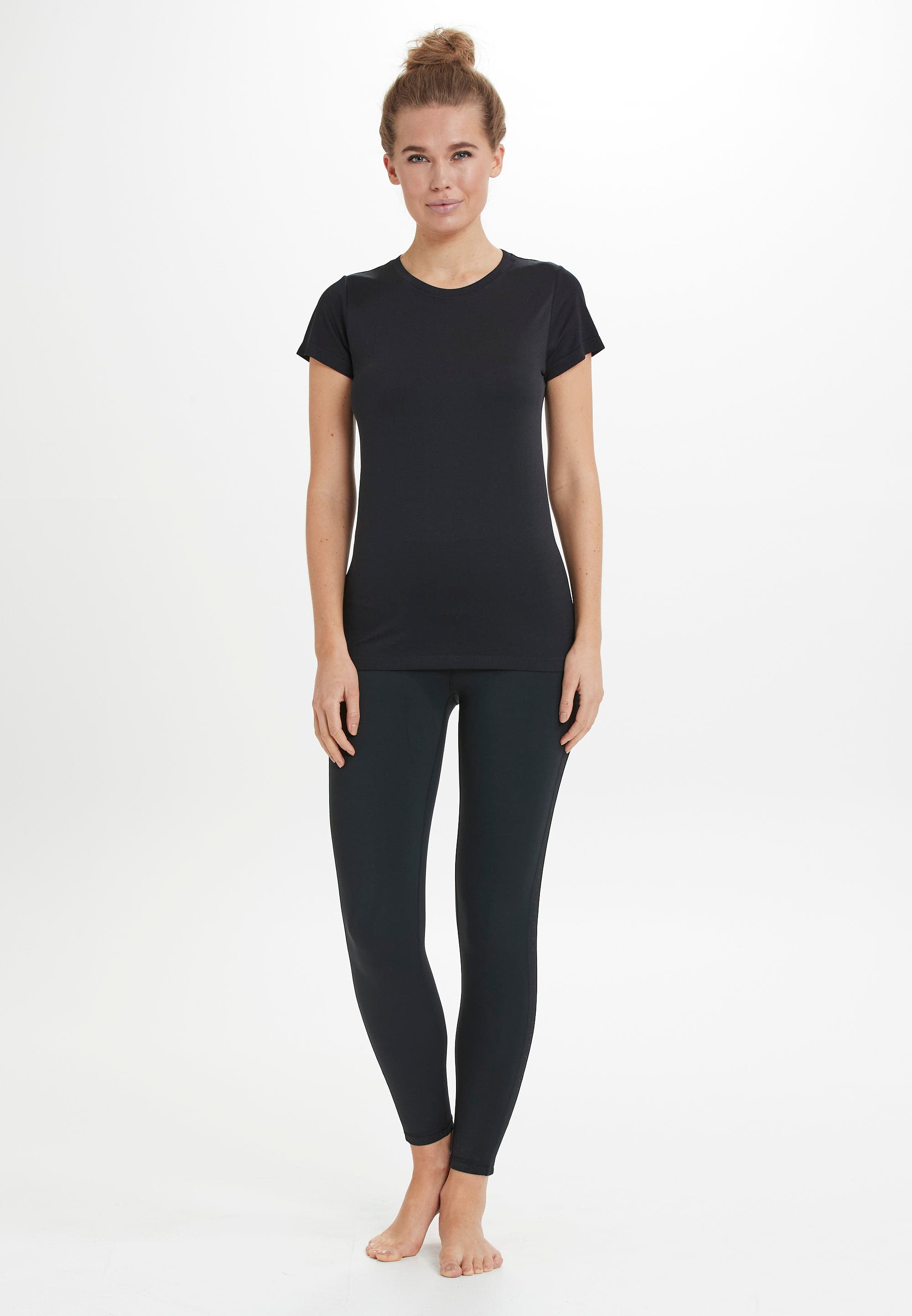 ATHLECIA, Julee Functional Shirt, Model 1