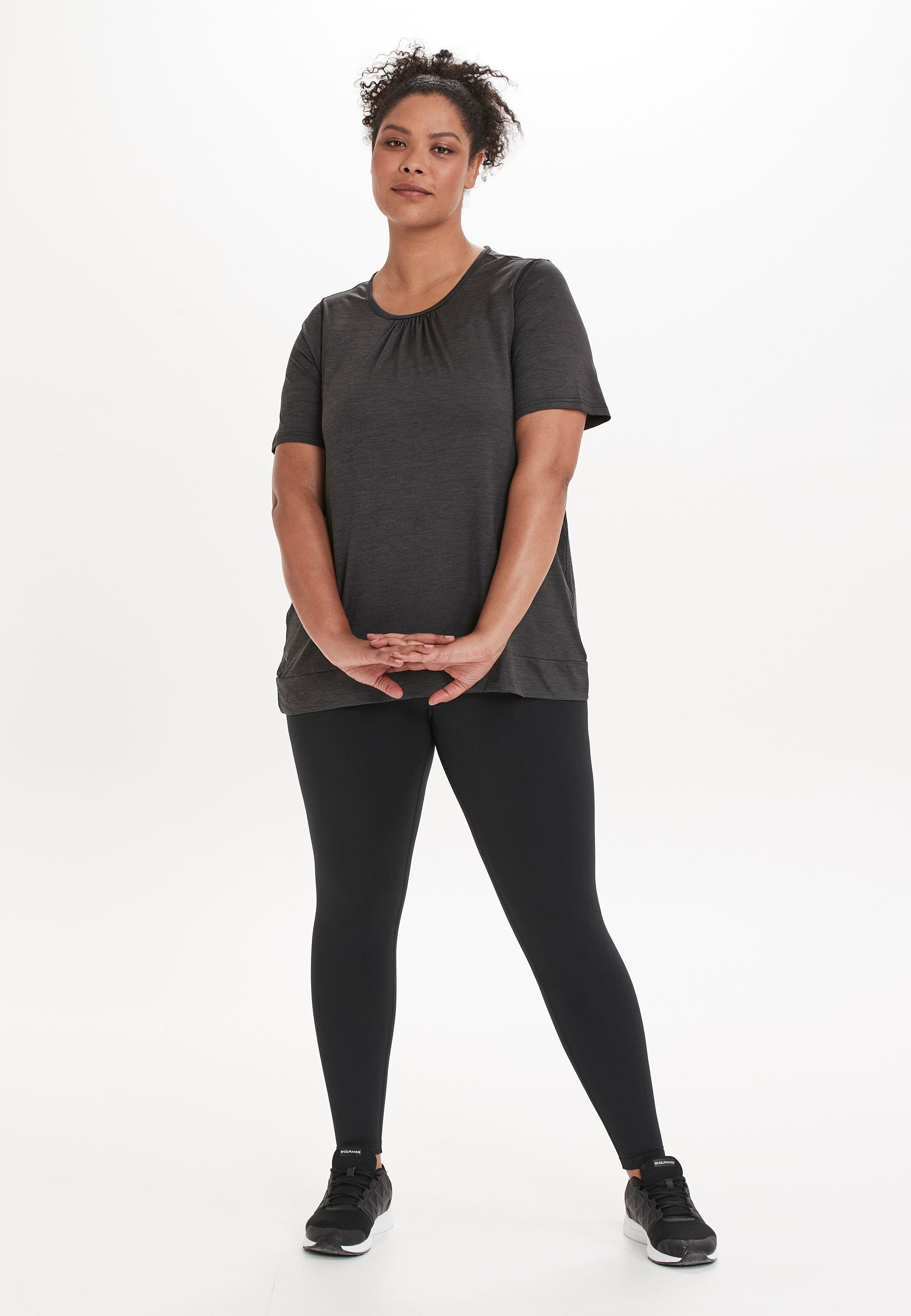 q sportswear, Bree Melange Functional Shirt, Model 1