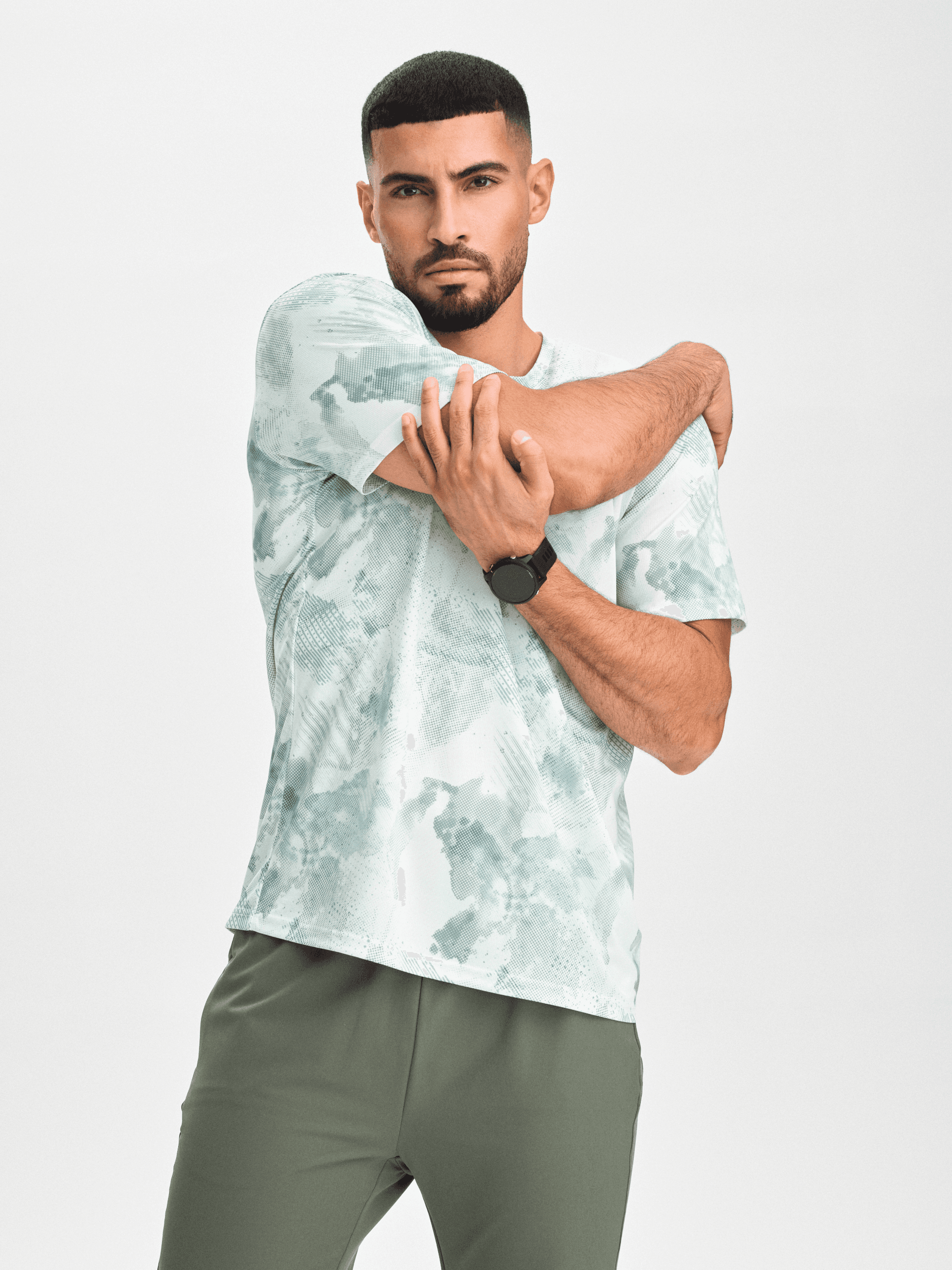 SOC, M RUN GRAPHIC MESH TEE, Model 1