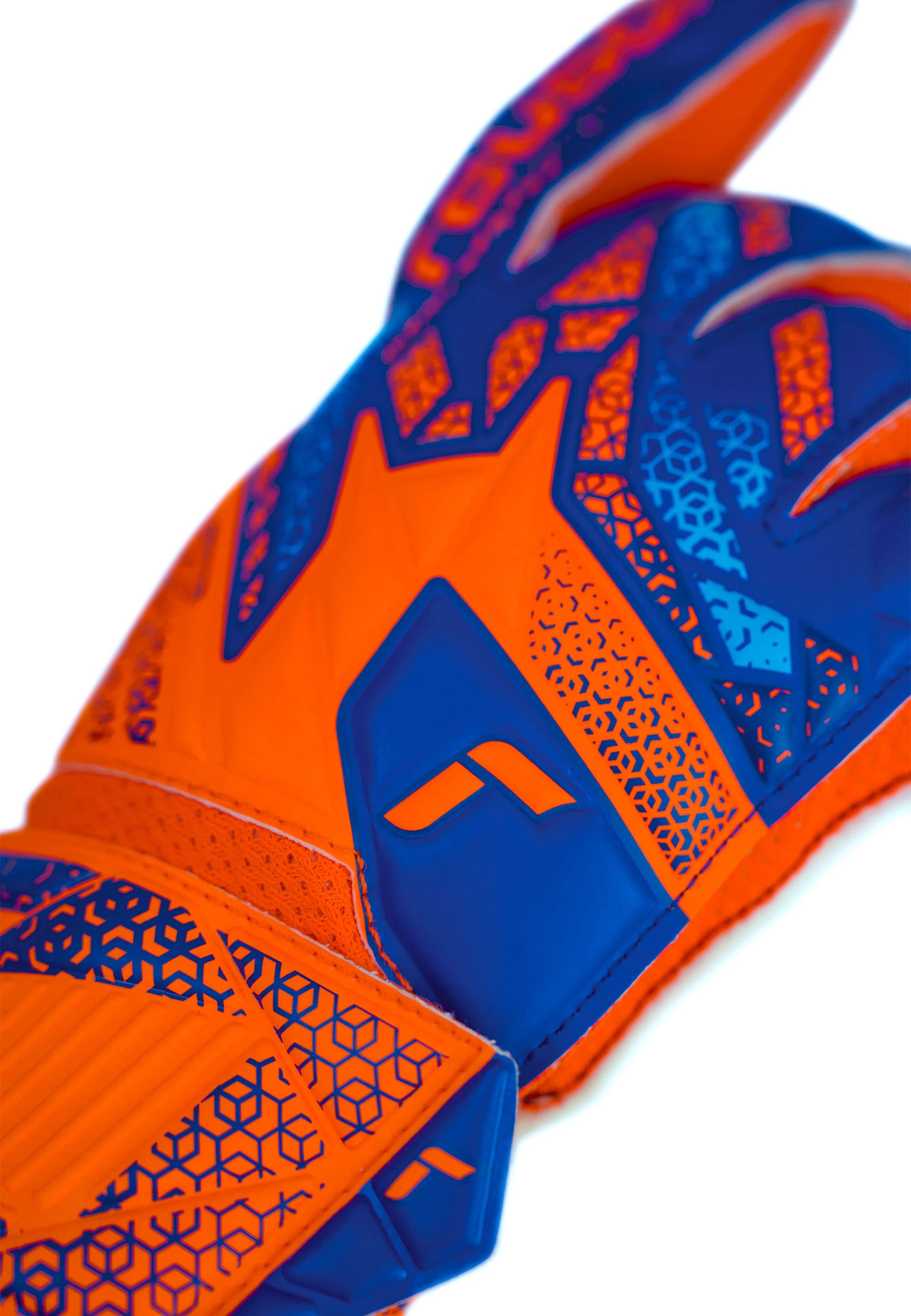 REUSCH, Attrakt Solid Junior, Detail 1