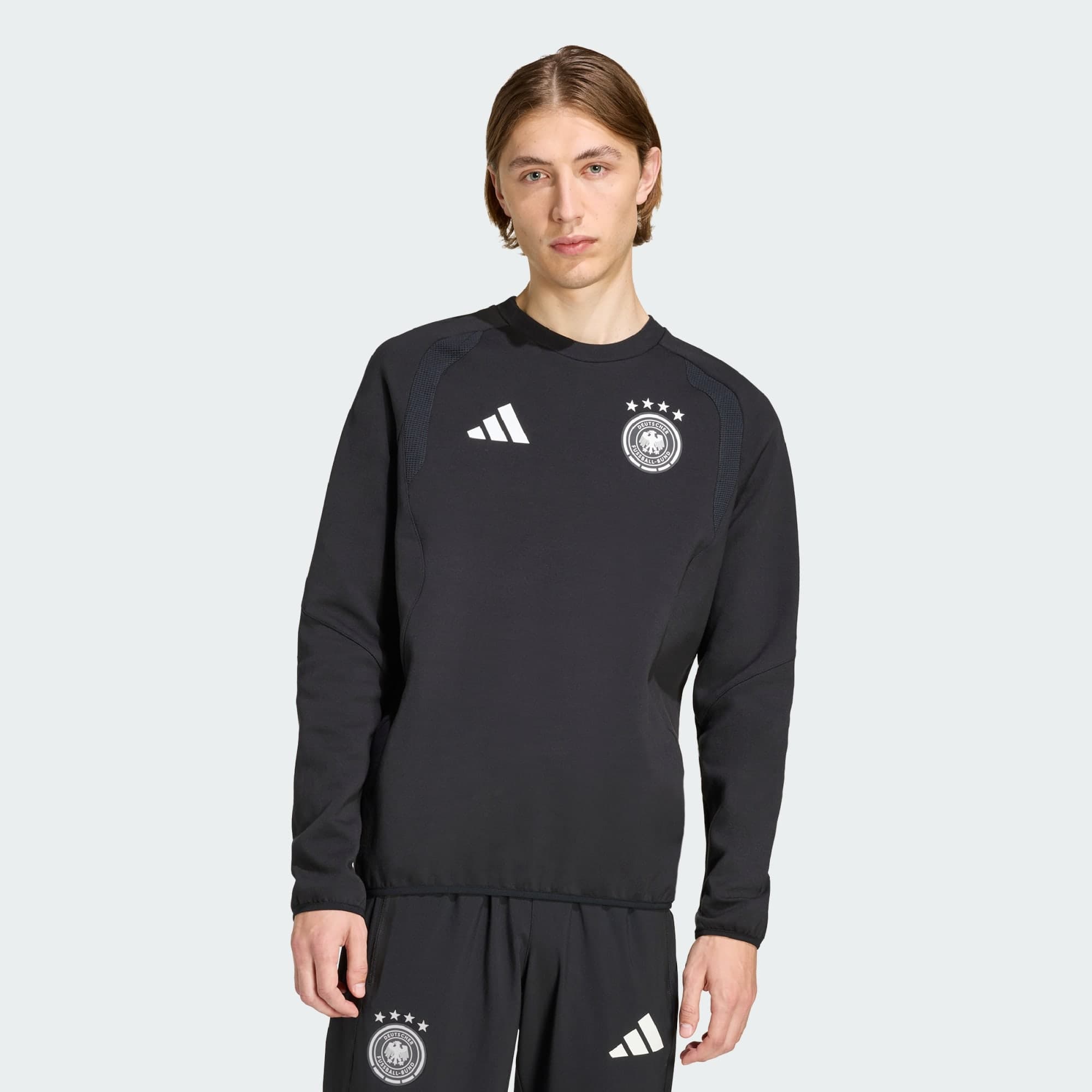 Adidas, Adidas Tyskland Tiro Travel Sweatshirt Med Rund Hals, Model 1