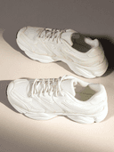 W On The Move Sneaker, White