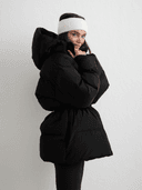 W MOMENT PUFFER JACKET, Black