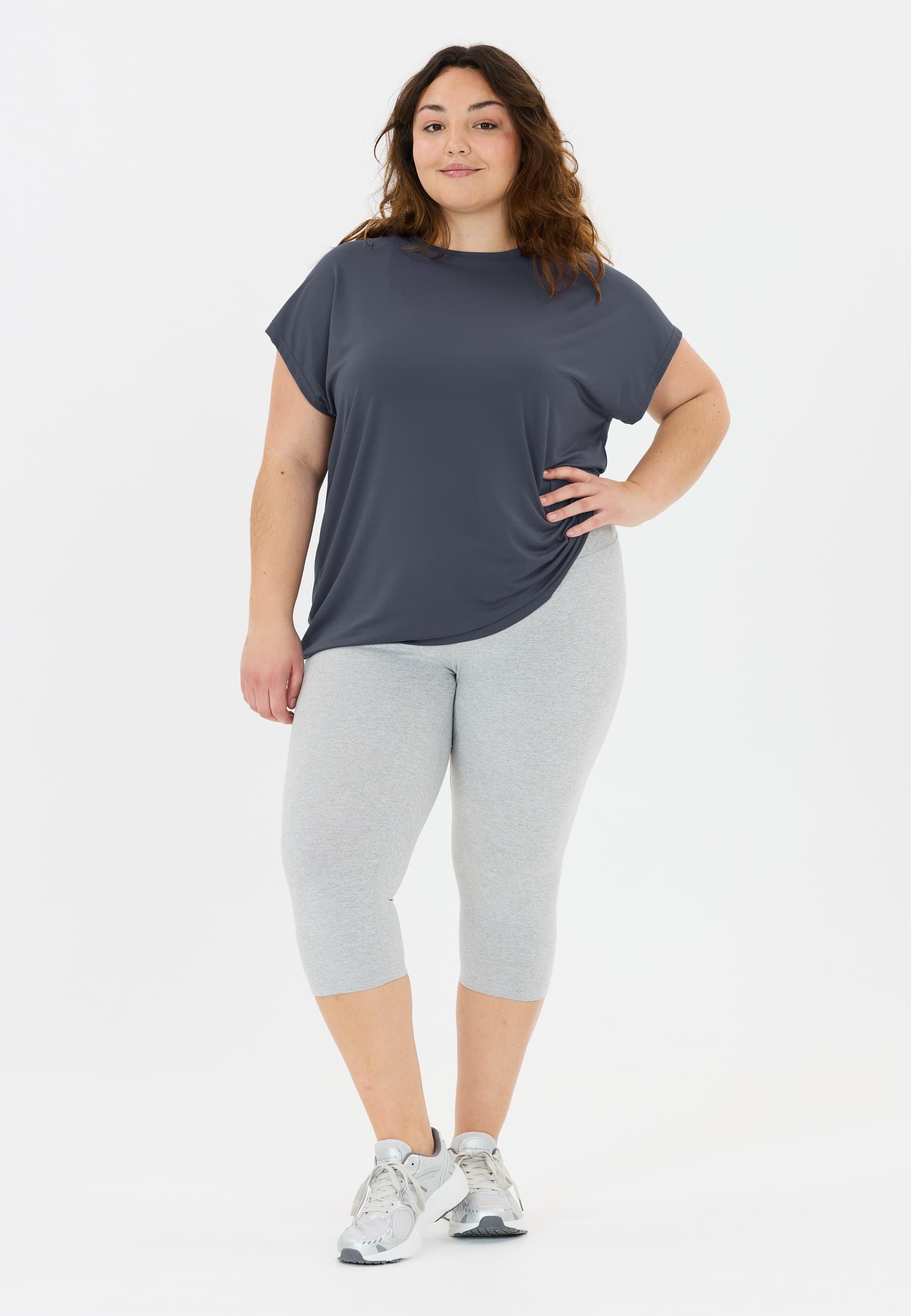 q sportswear, Jenirei, Model 1