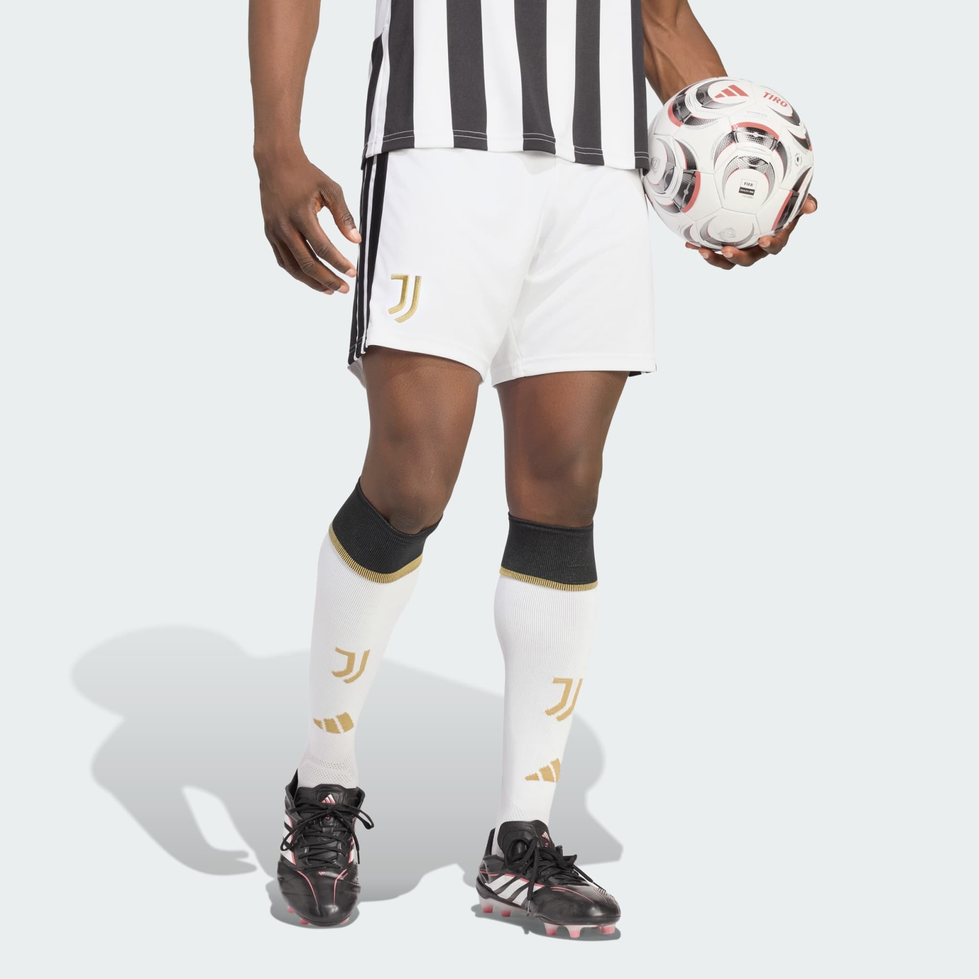 Adidas, Adidas Juventus 26/27 Hemmashorts, Model 1