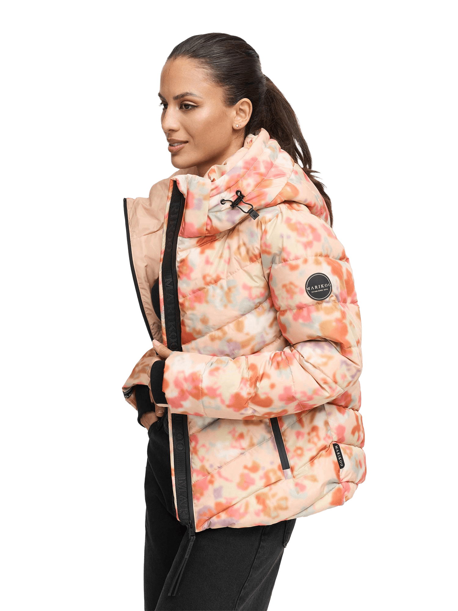 marikoo, Women Winterjacket Samuiaa, Model 1