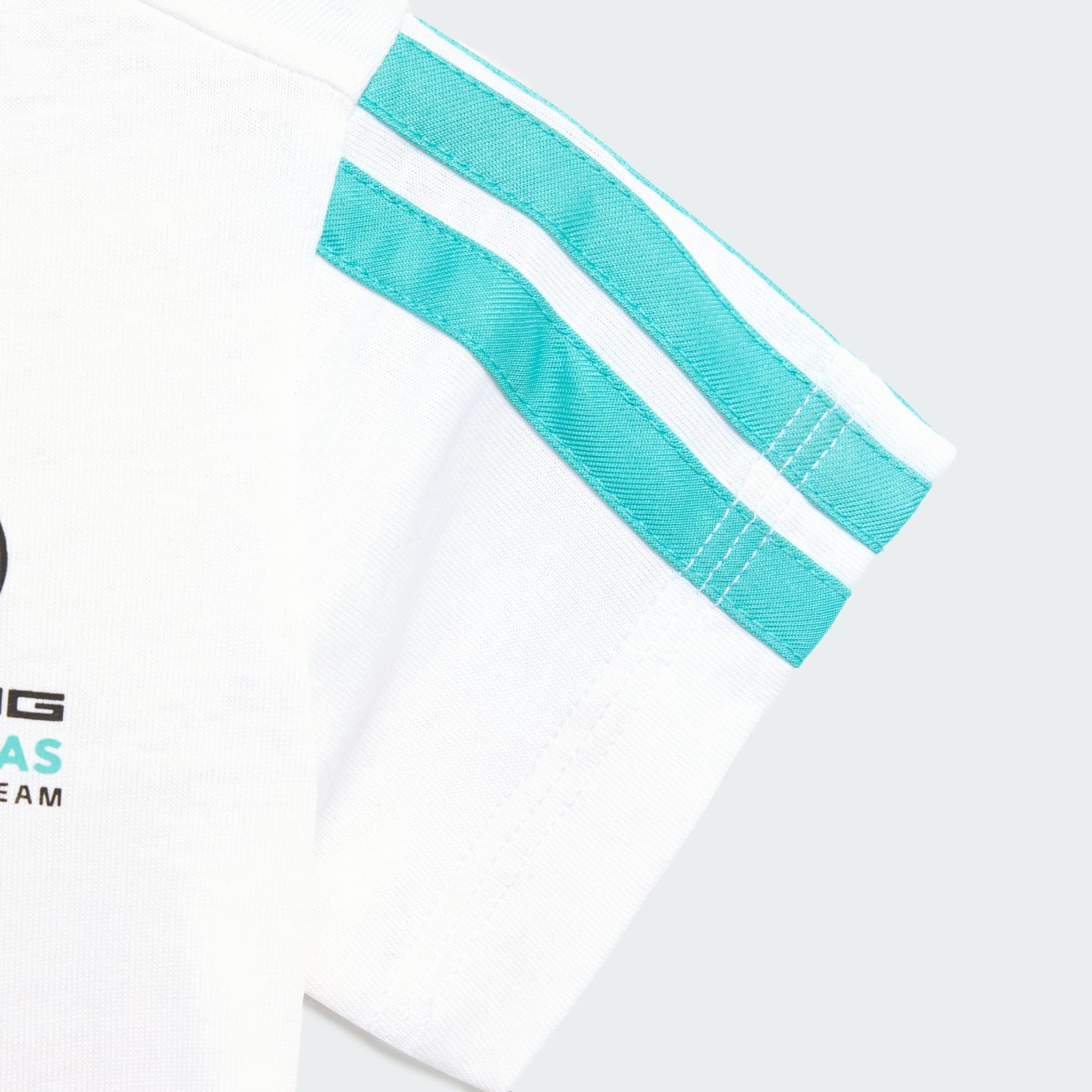 Adidas, Adidas Mercedes - Amg Petronas Formula 1 Team Dna Baby Joggingset Kortärmat, Detail 1
