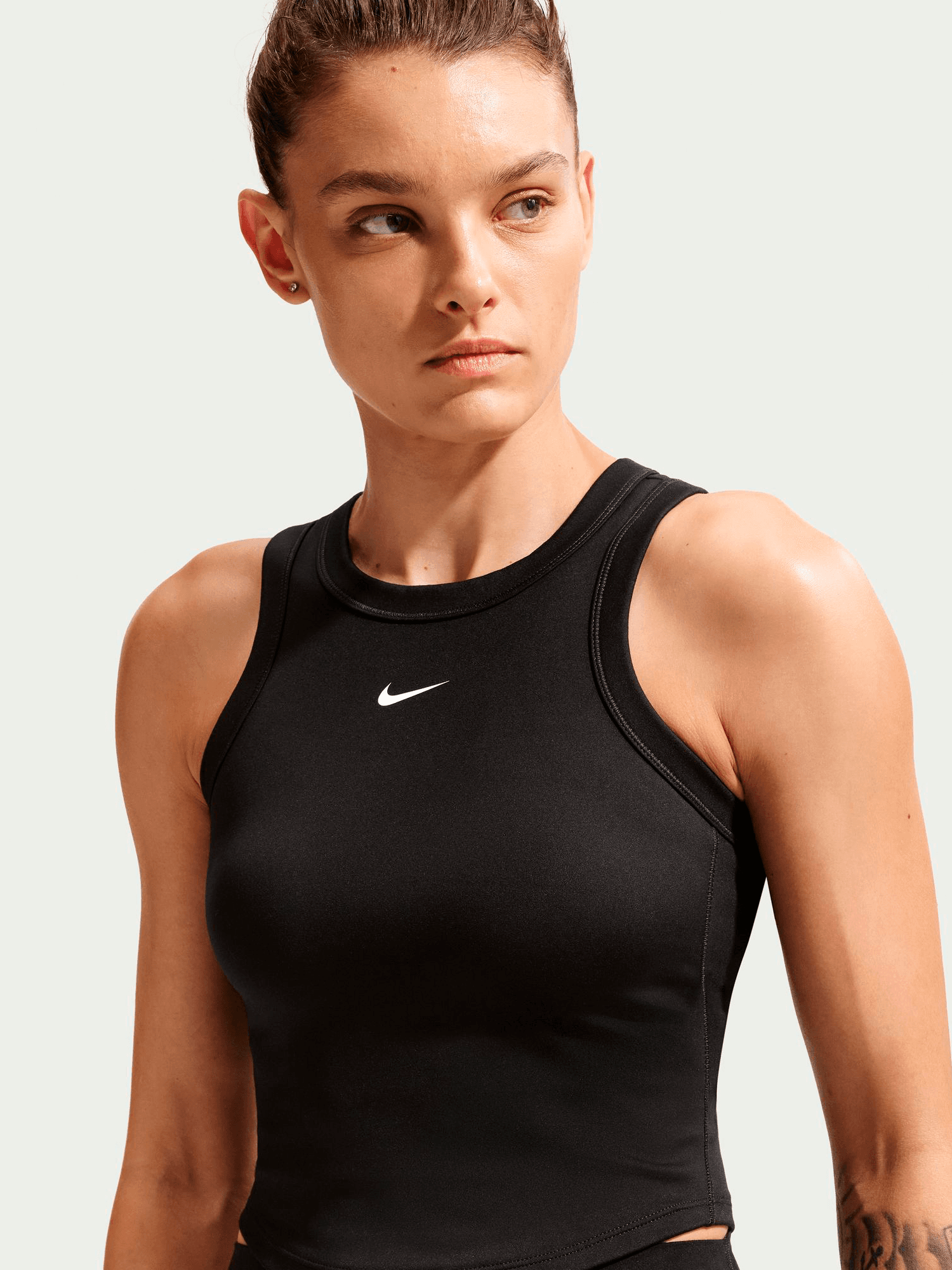 Nike, NIKE ONE FITTED WOMEN'S DRI-FIT CRO, Model 1