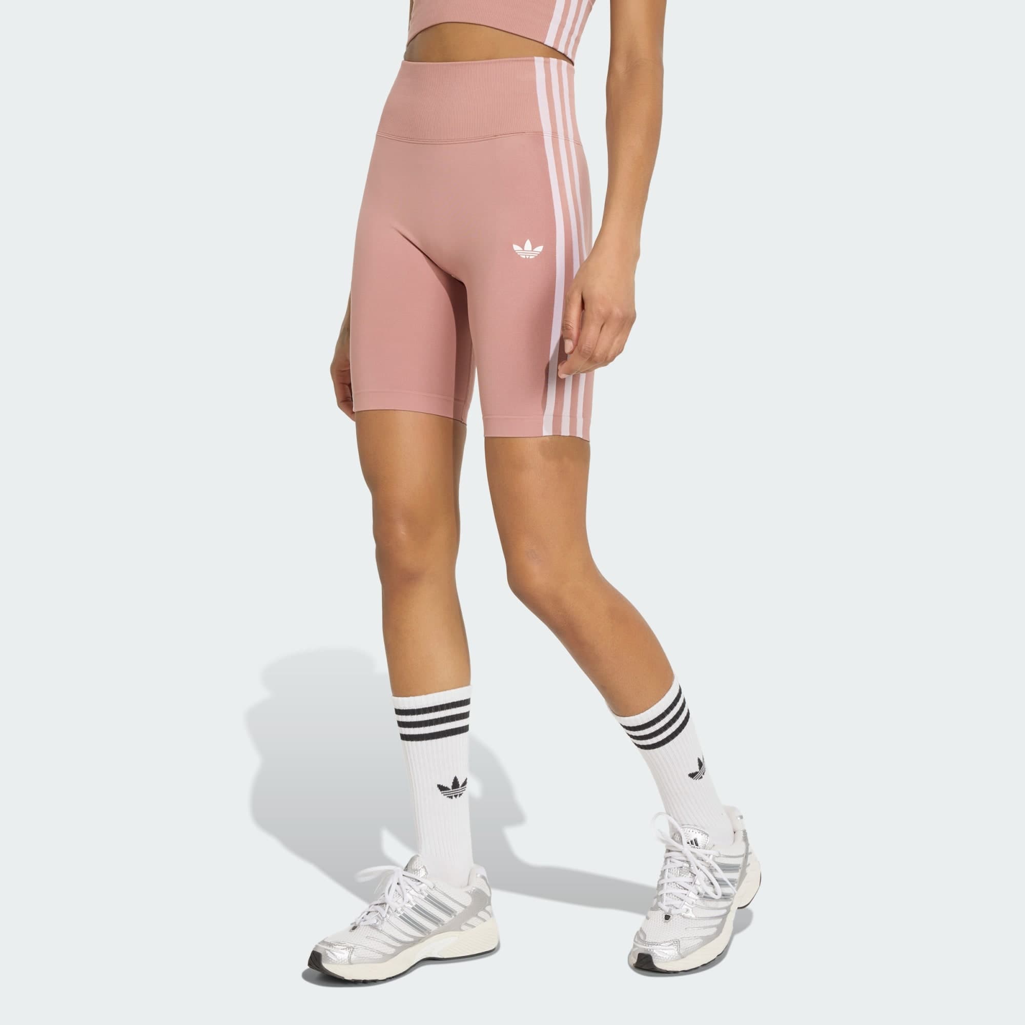 ADIDAS ORIGINALS, Adidas Originals Essentials 3-stripes Seamless Shorts 5 Inch, Model 1