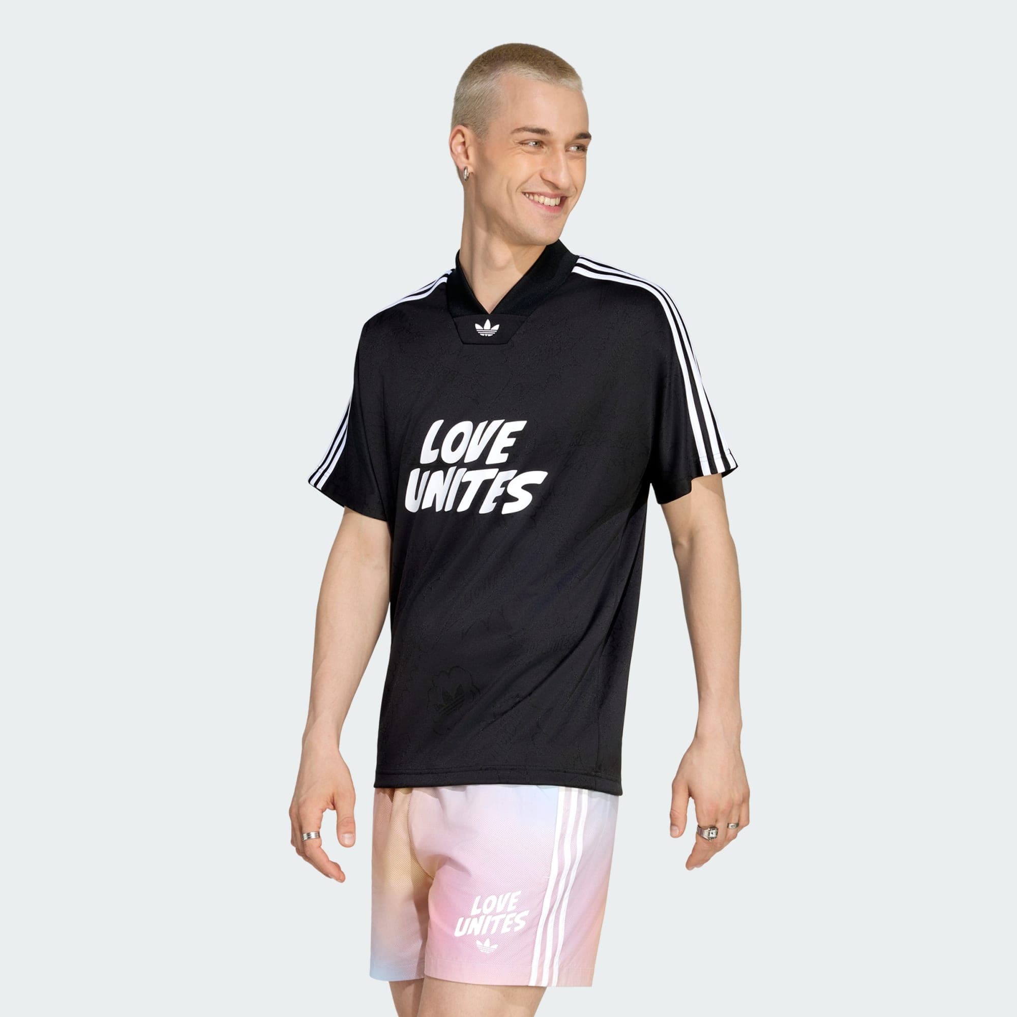 ADIDAS ORIGINALS, Adidas Originals Love Unites Emb Tröja, Model 1