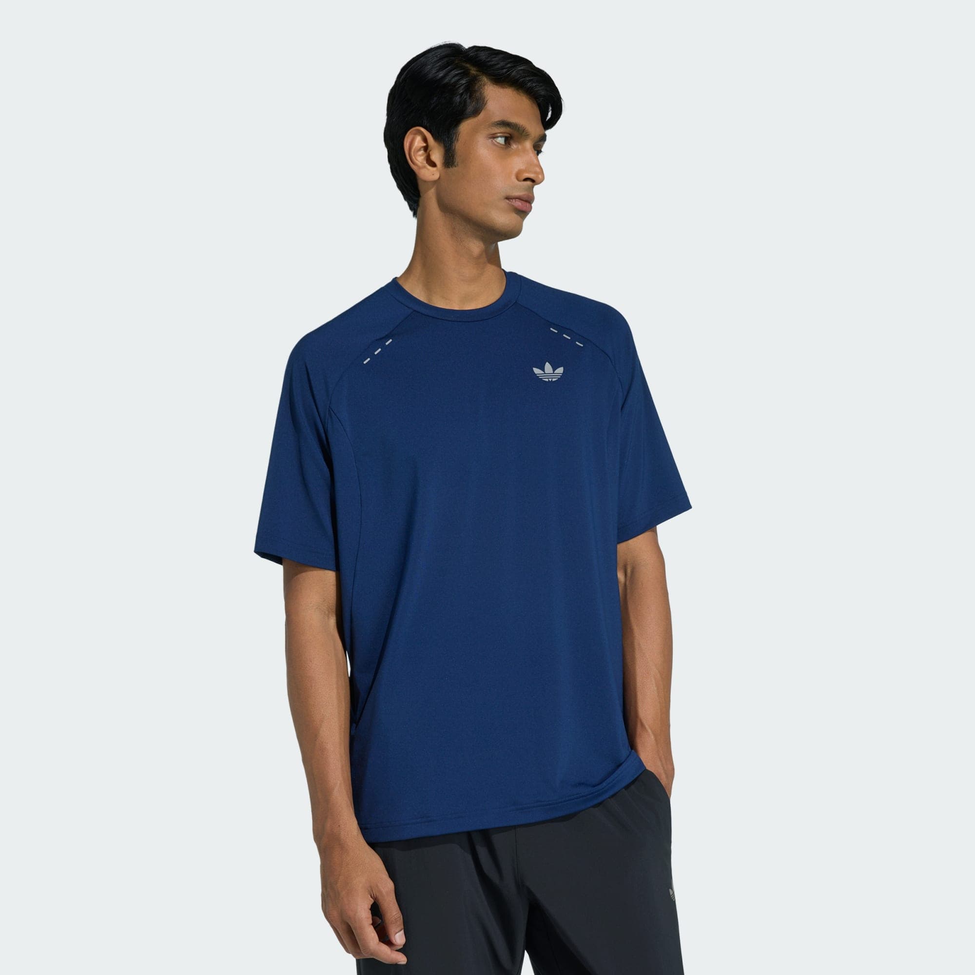 ADIDAS ORIGINALS, Adidas Originals Tech Trefoil Essentials Polyester T-shirt, Model 1