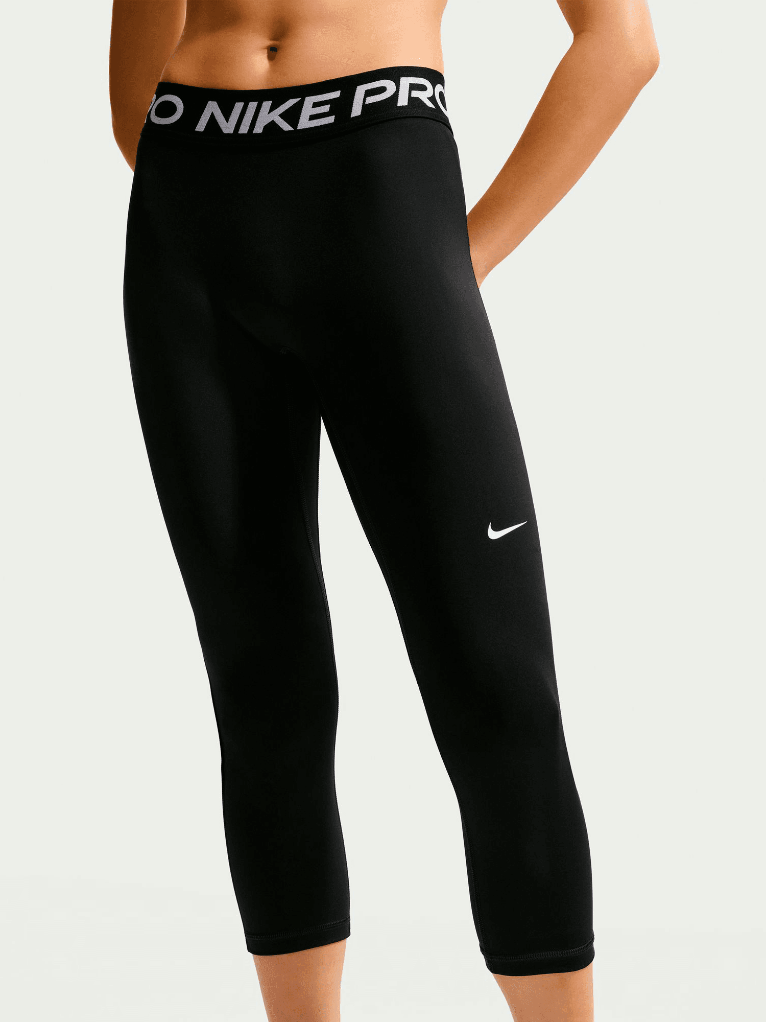 Nike, NIKE PRO WOMEN'S MID-RISE CROP LEGG, Model 1