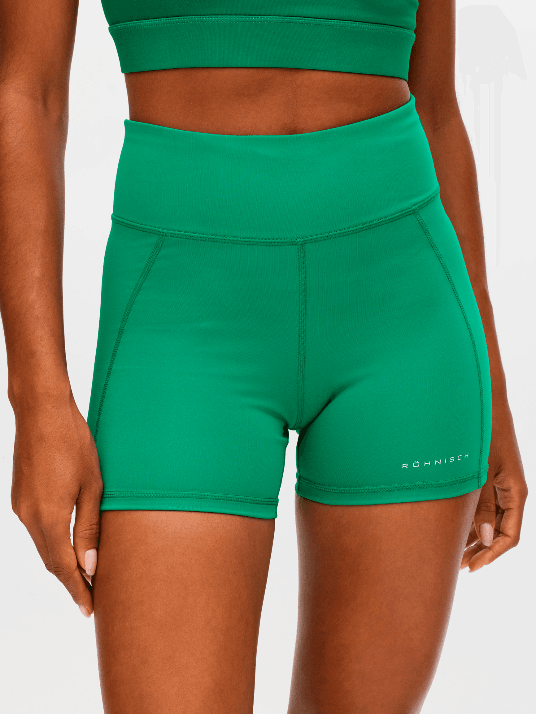 Röhnisch, FLATTERING REG WAIST HOTPANTS, Model 1