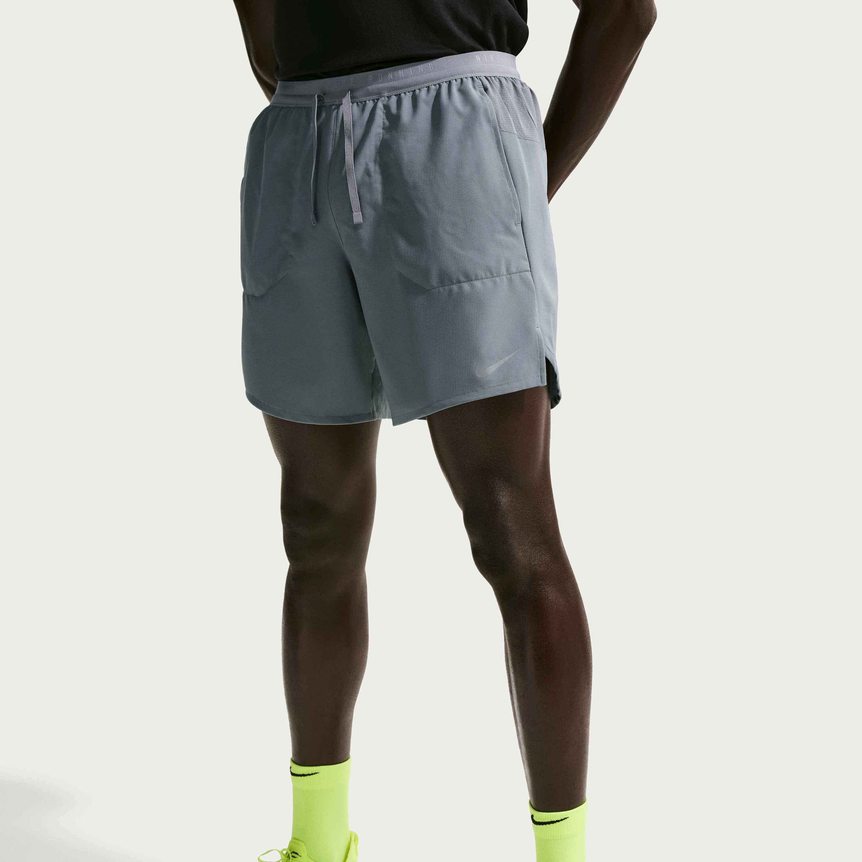 Nike, Men's Dri-fit 18cm (approx.) 2-in-1 Running Shorts Stride, Detail 1